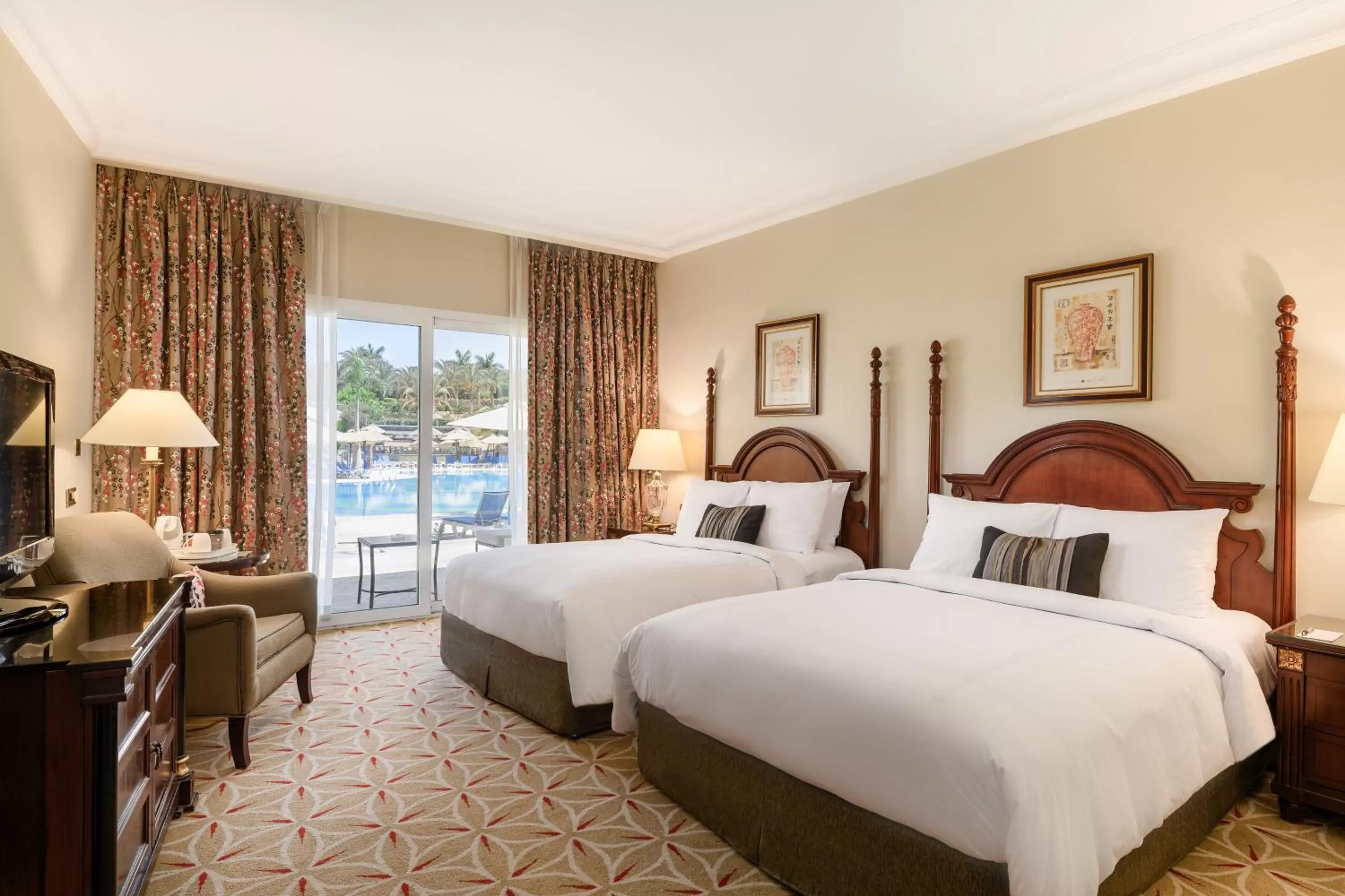 Pool Side Double Deluxe Room, Pool Access, 2 beds in JW Marriott Hotel Cairo