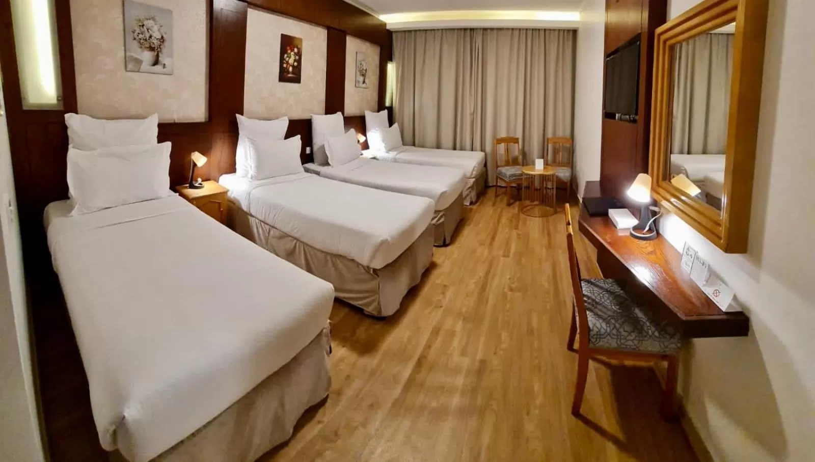 Bed in Jiwar Al Madina Hotel