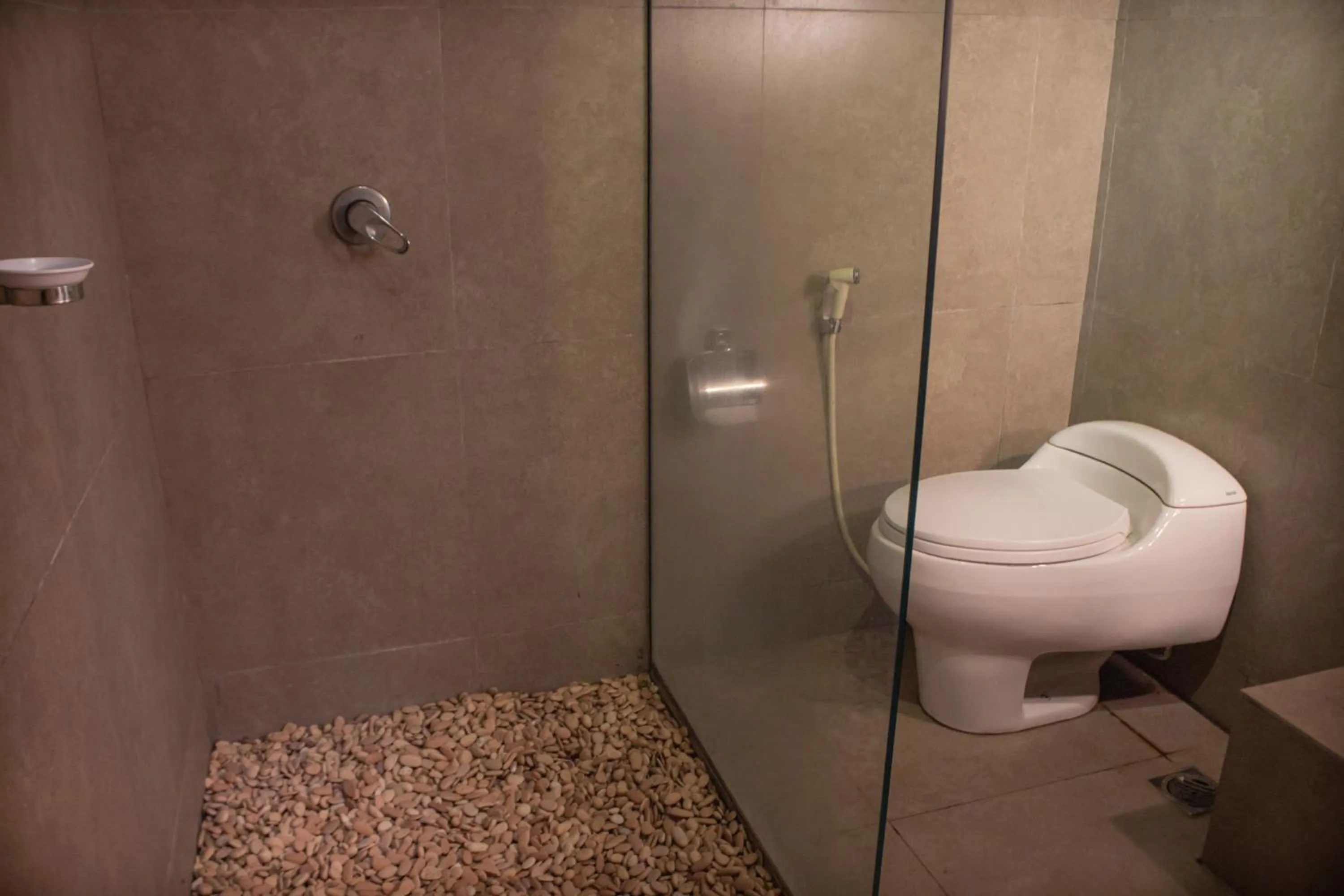 Shower in Villa Puri Darma Agung