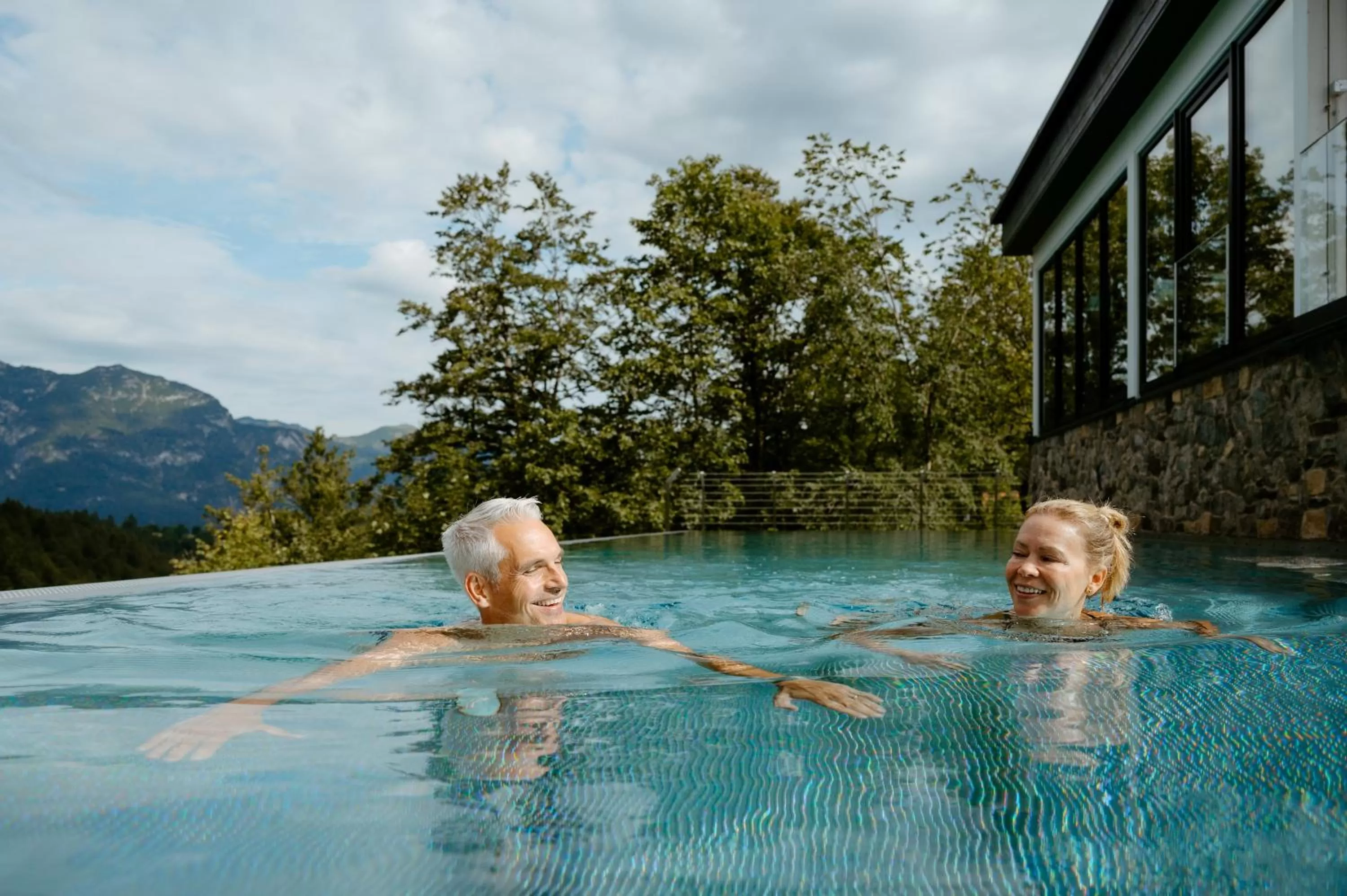 Swimming pool in Das Graseck - mountain hideaway & health care