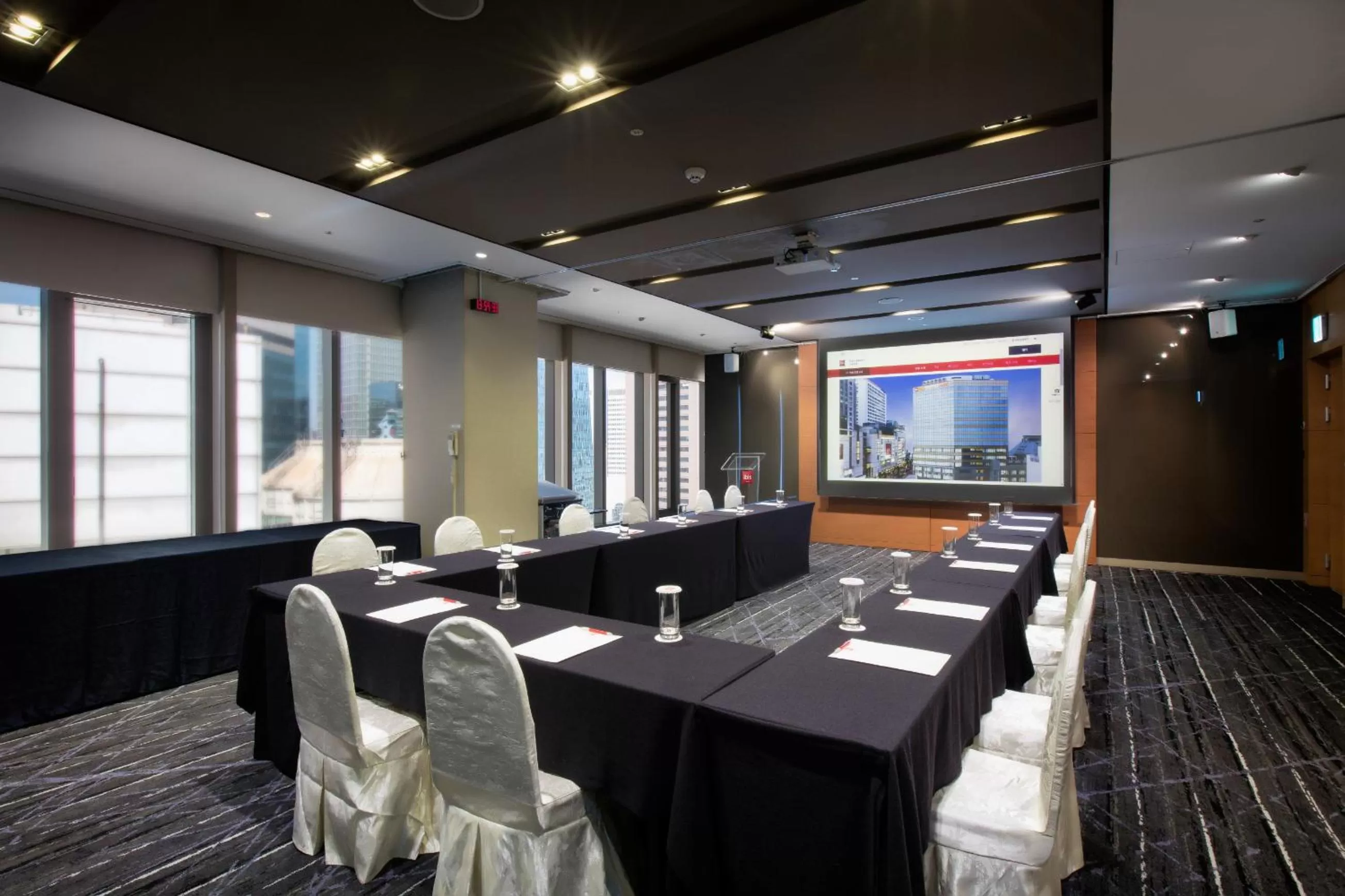 Meeting/conference room in Ibis Ambassador Myeongdong