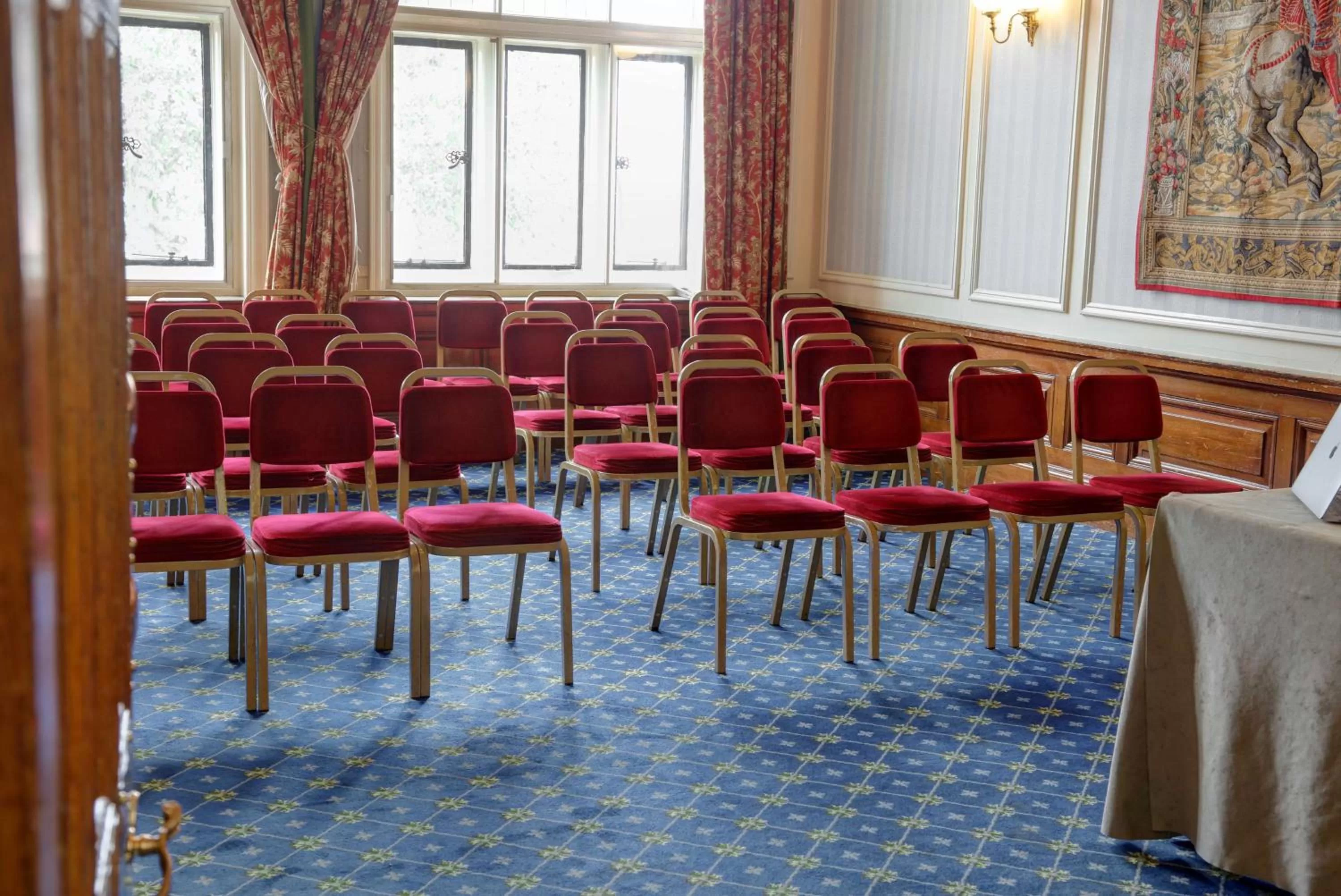 Spa and wellness centre/facilities in Crown & Mitre Hotel