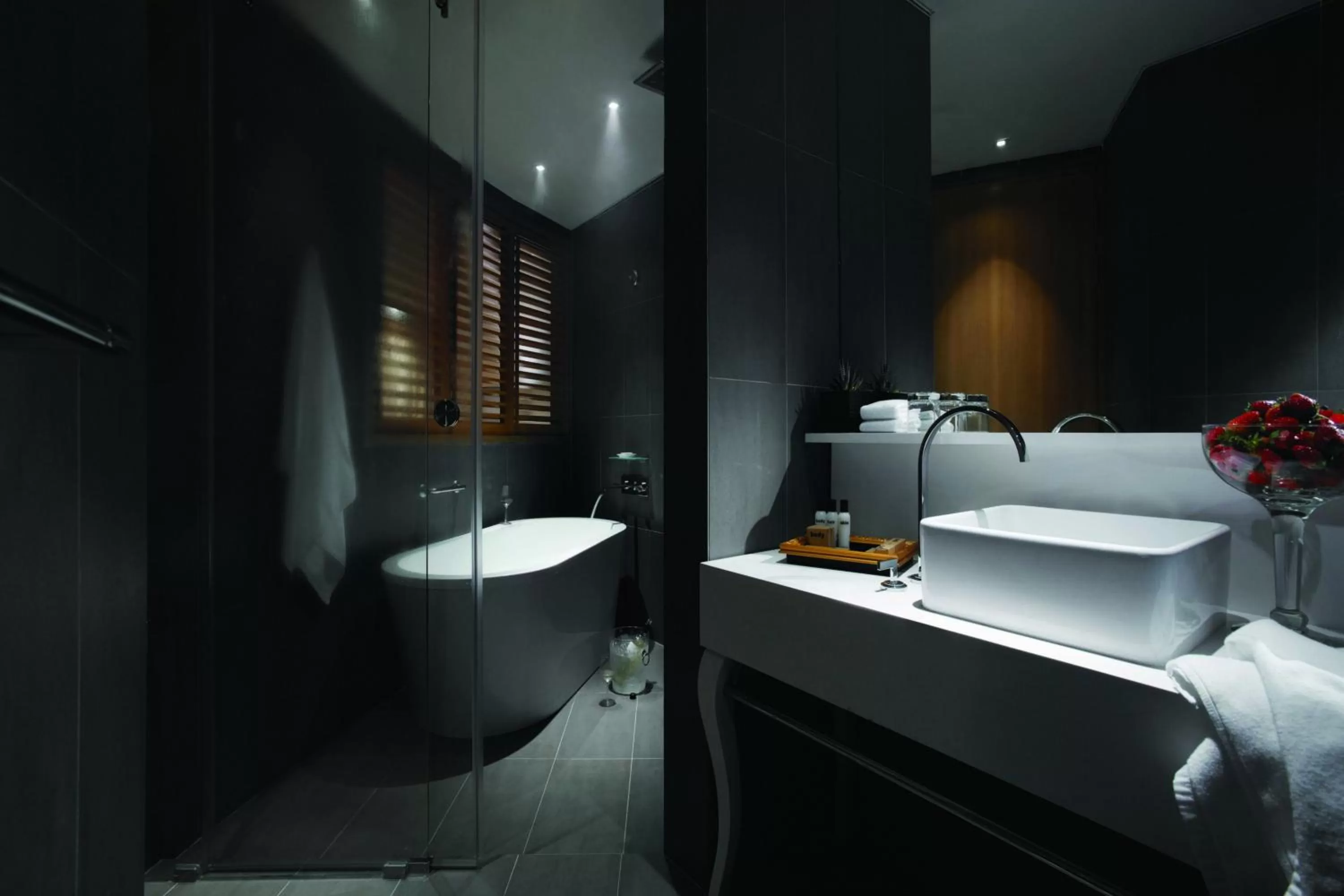 Bathroom, Bed in Hard Rock Hotel Penang