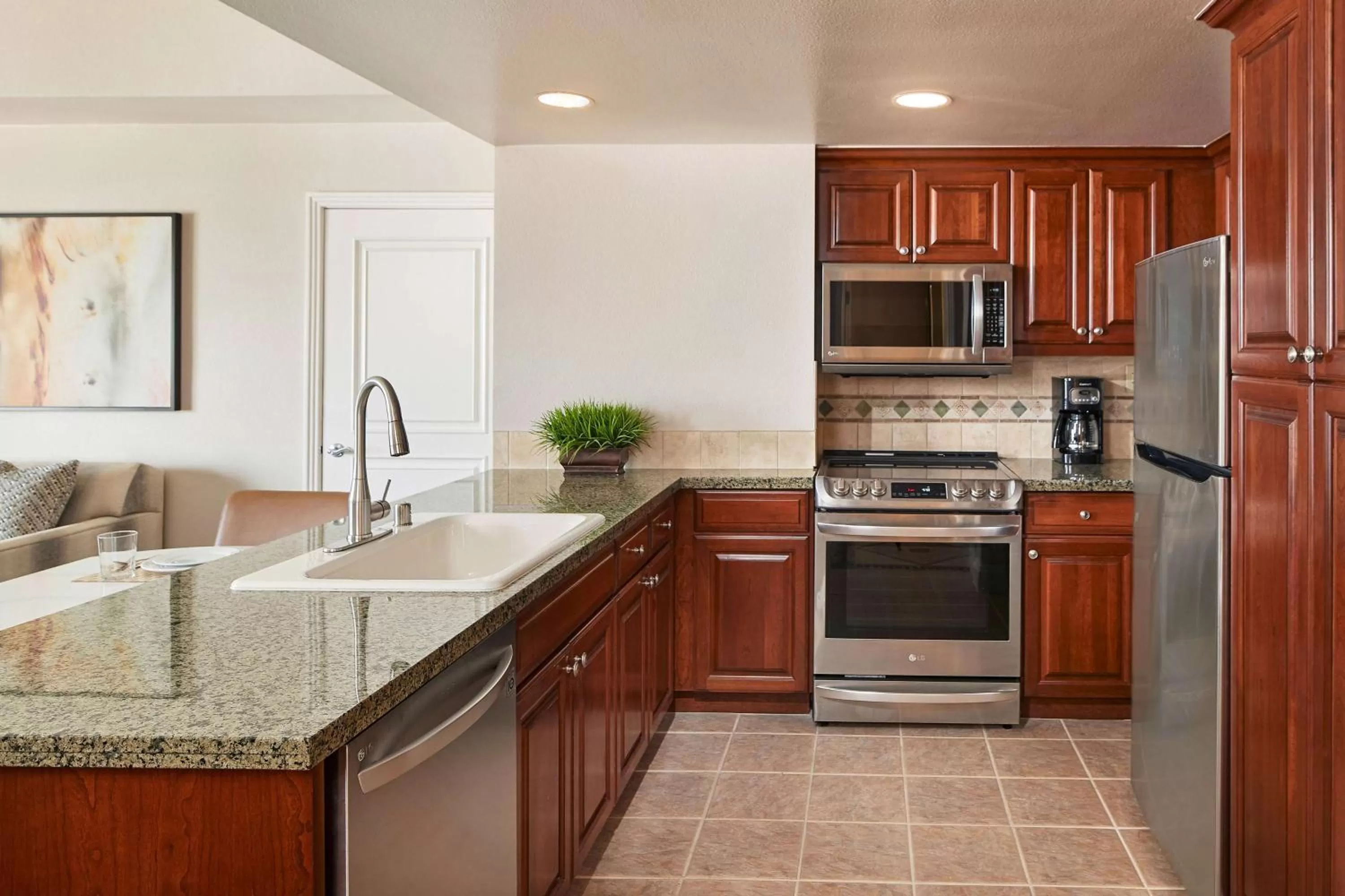 Kitchen or kitchenette in Hilton Grand Vacations Club on the Las Vegas Strip