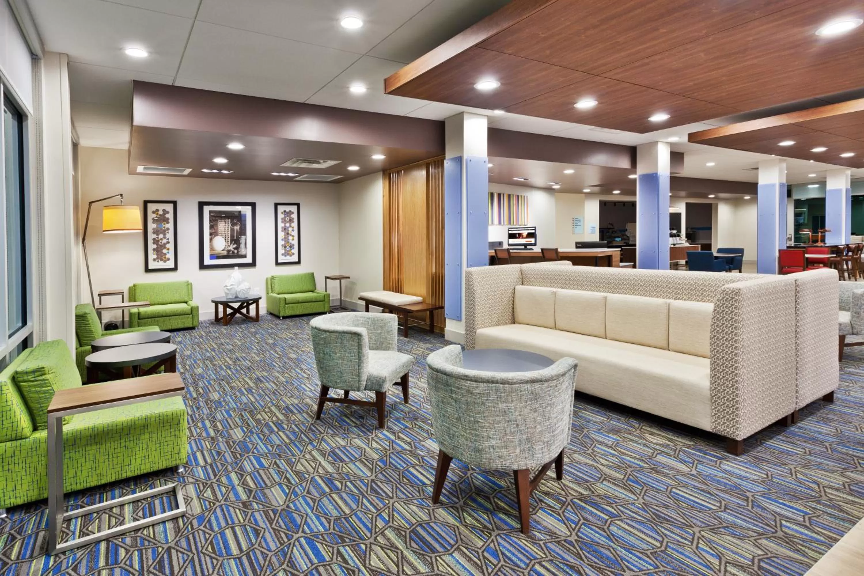 Property building in Holiday Inn Express & Suites - Cartersville by IHG