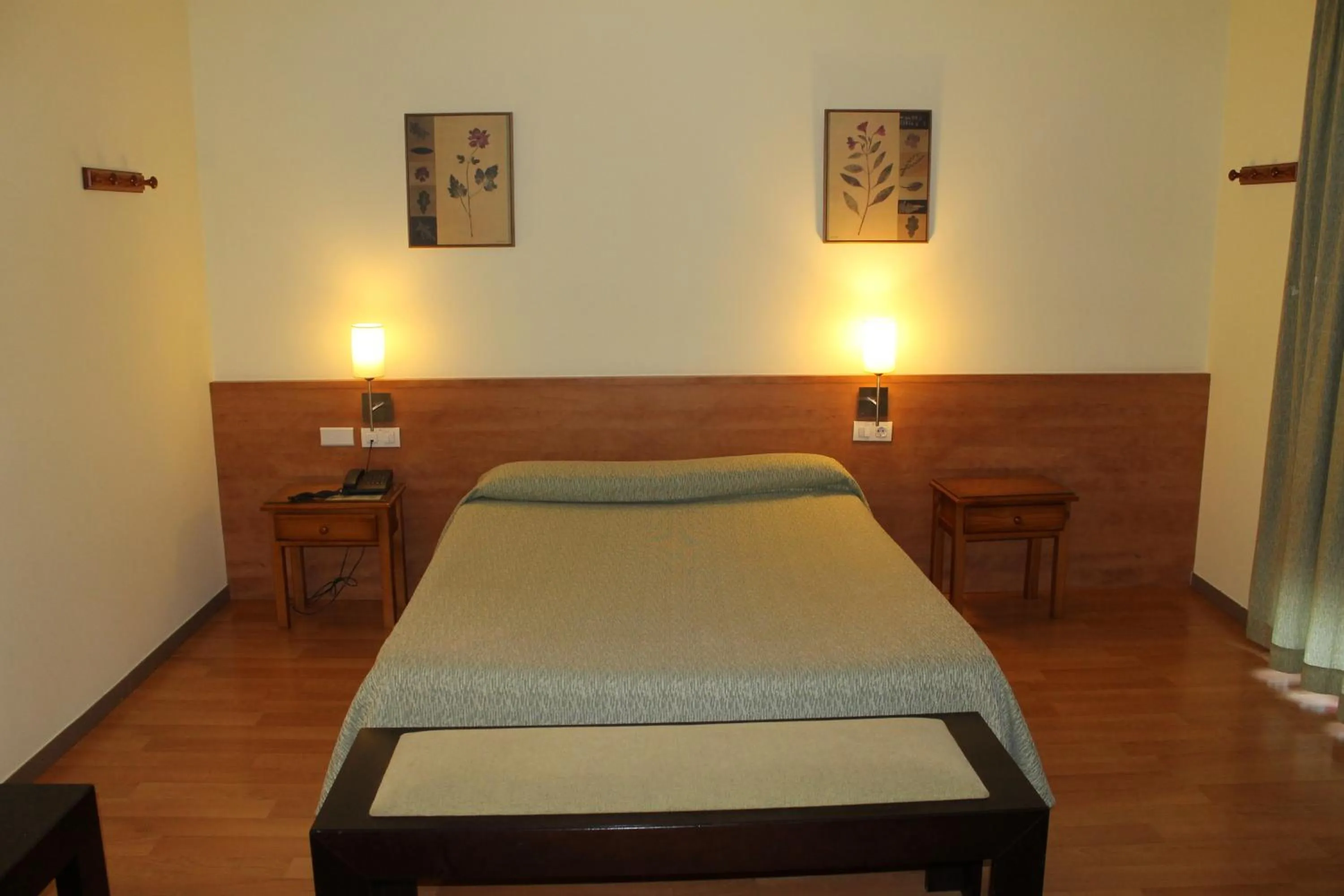 Bed in Hotel Flora Parc