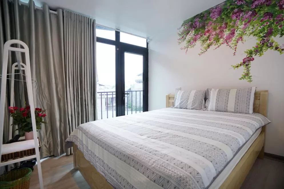 Bedroom, Bed in Almor Hostel With Pool in right center