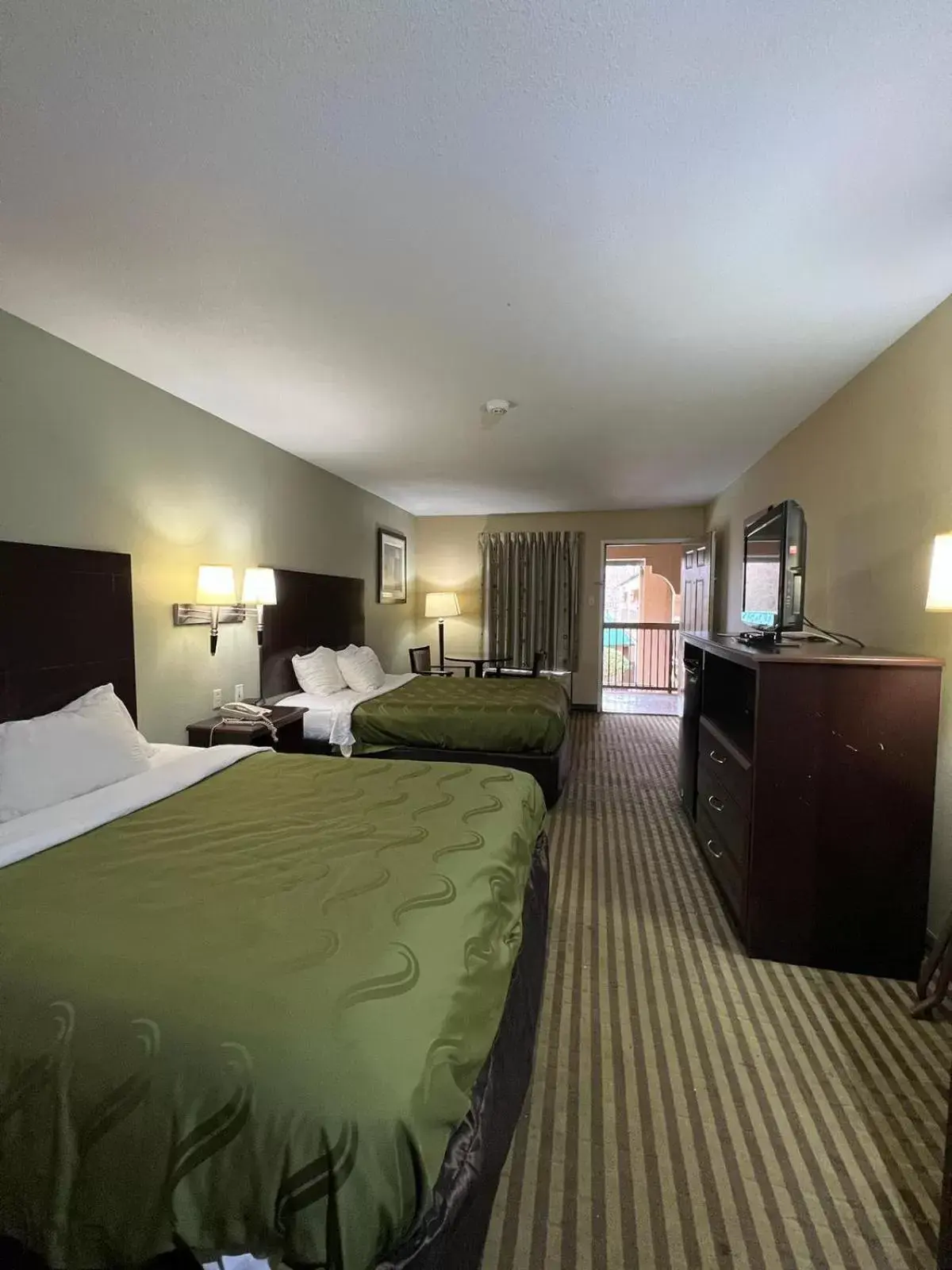 Queen Room with Two Queen Beds - Non Smoking in Quality Inn Mt Pleasant Queen Room with Two Queen Beds - Non Smoking in Quality Inn Mt Pleasant