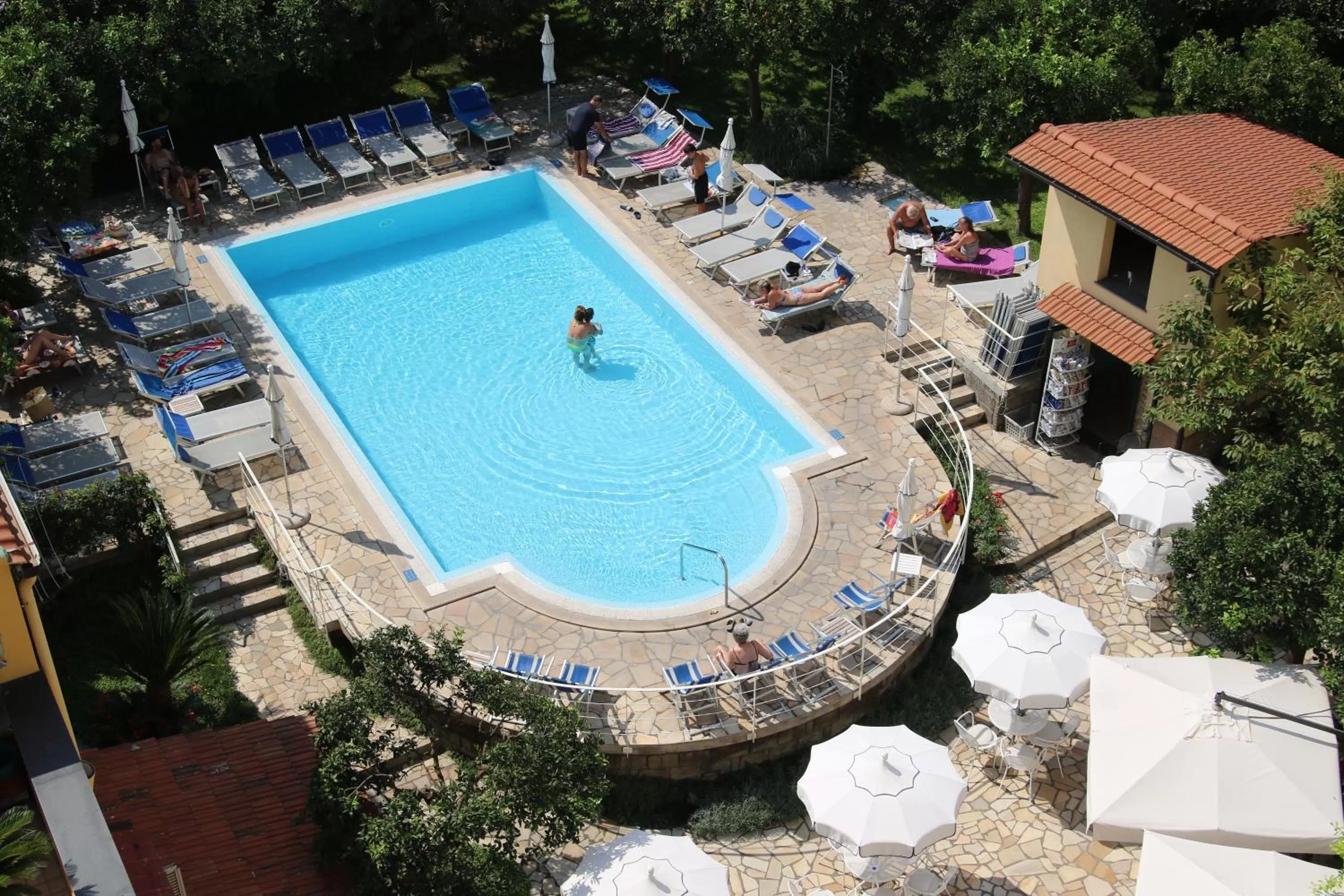 Swimming pool in Hotel Tourist
