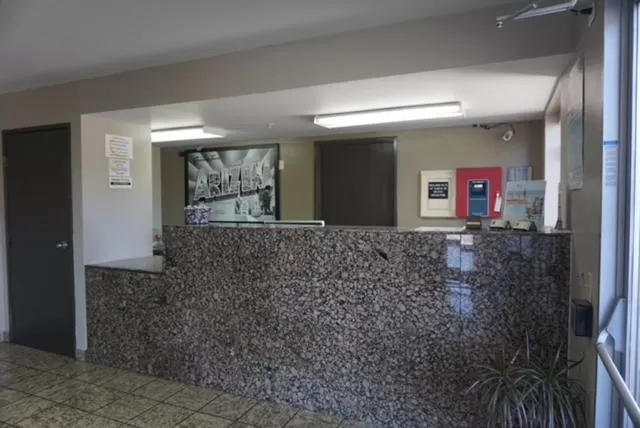 Lobby or reception in Super 8 by Wyndham Casa Grande