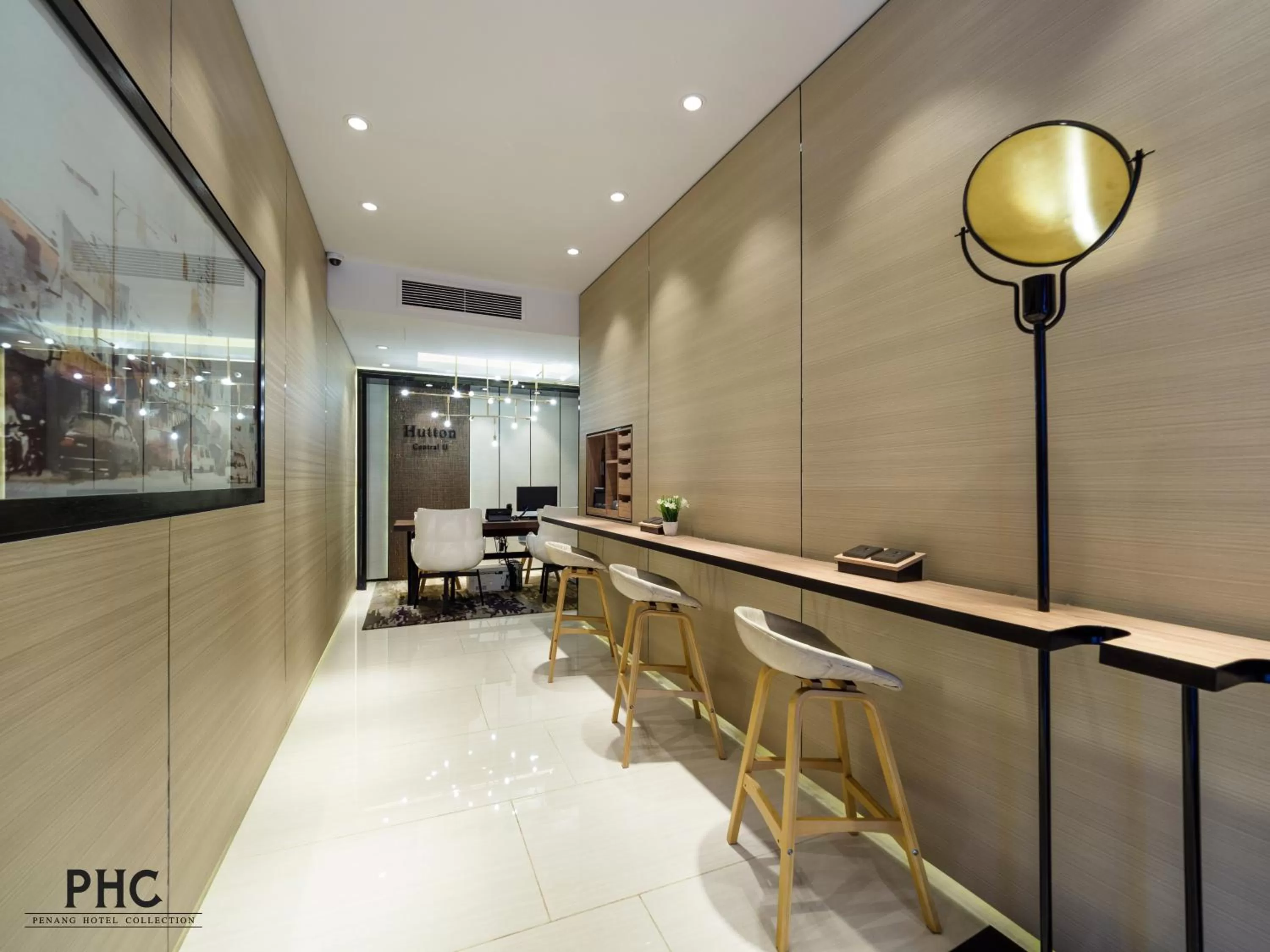 Lobby or reception in Hutton Central Hotel Managed by The Ascott Limited