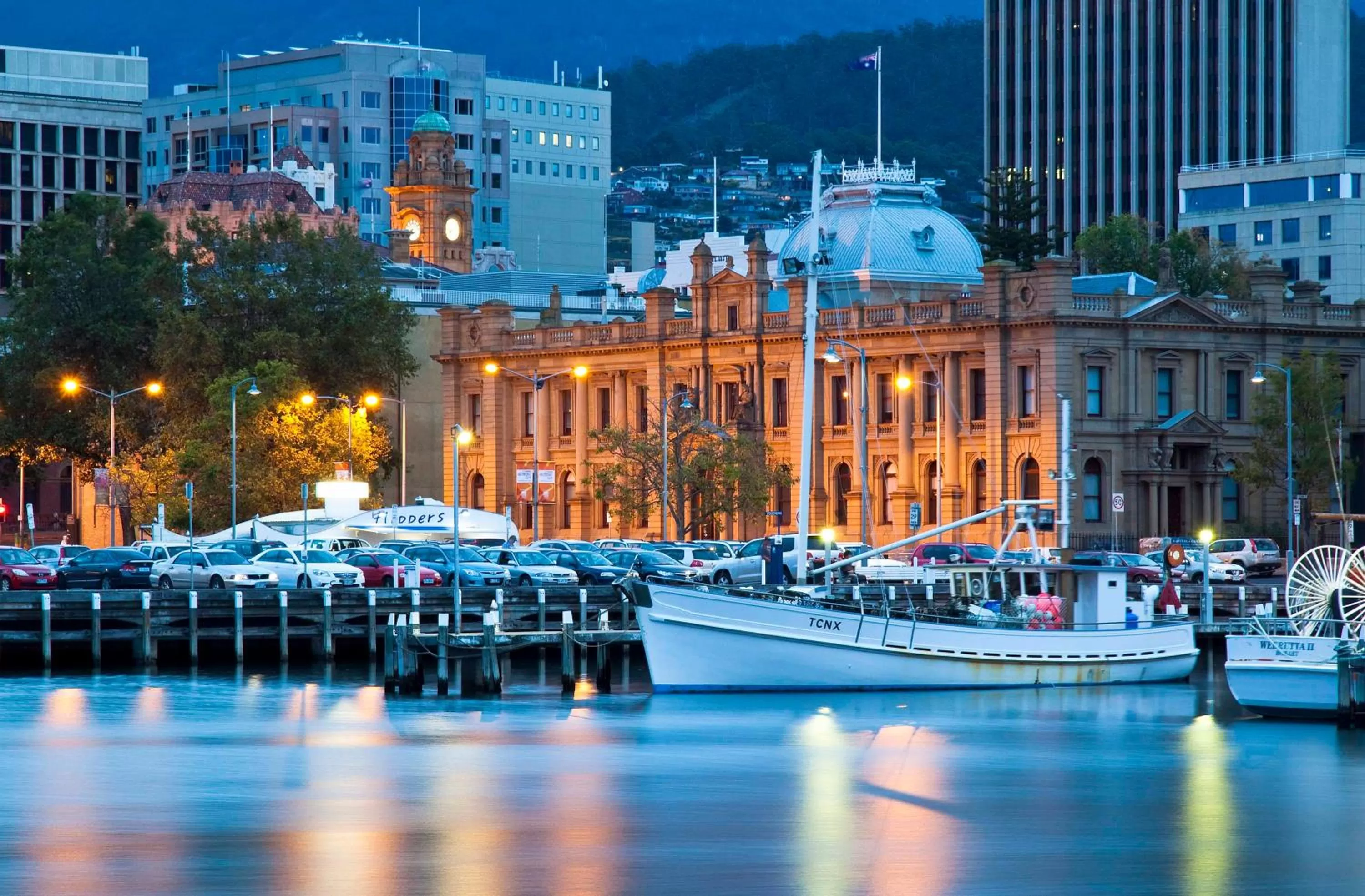 Nearby landmark in Hotel Grand Chancellor Hobart