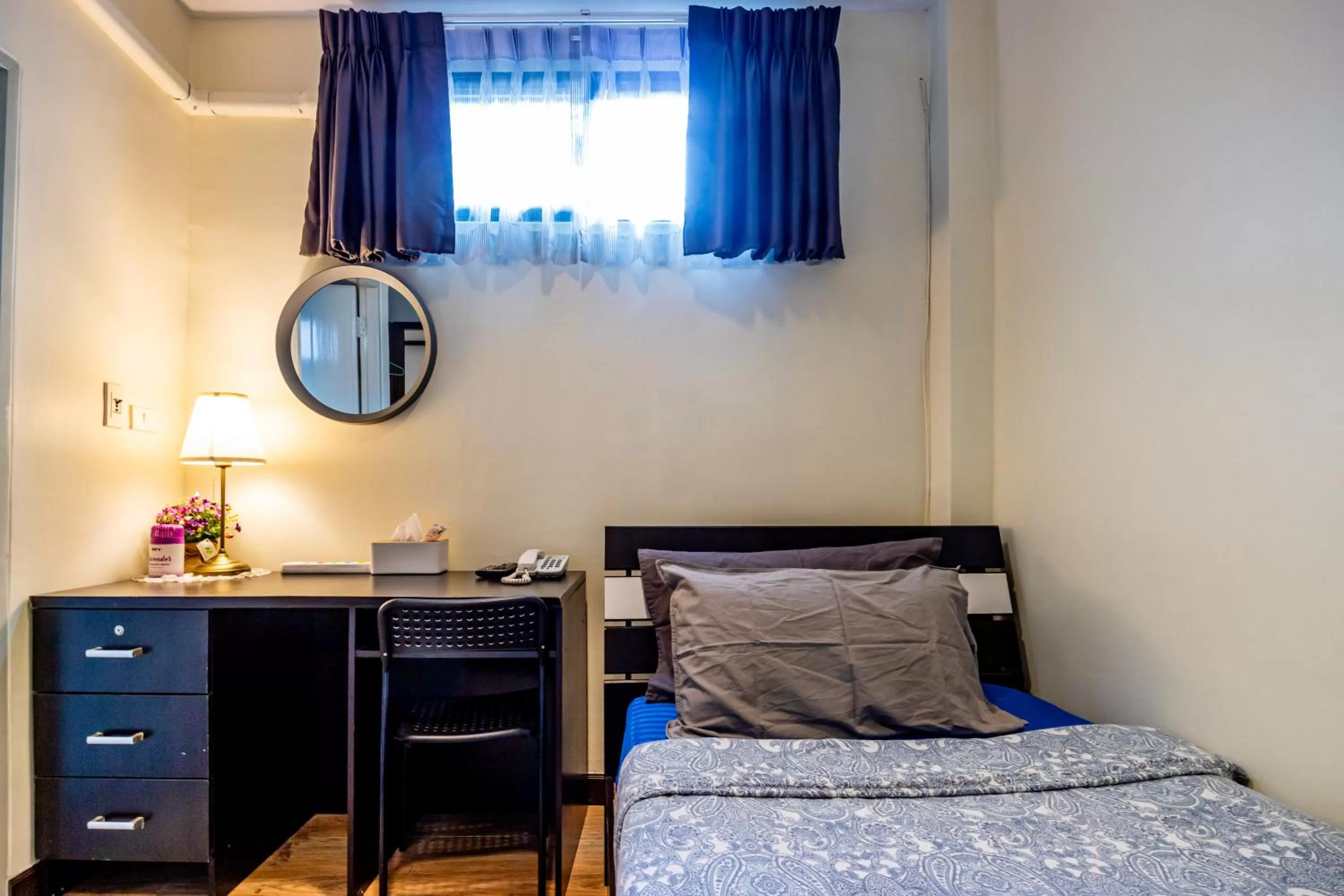 Bed in The Cube Sathorn Boutique Hotel เดอะ คิวบ์ สาทร บูติค โฮเทล Near BTS Surasak