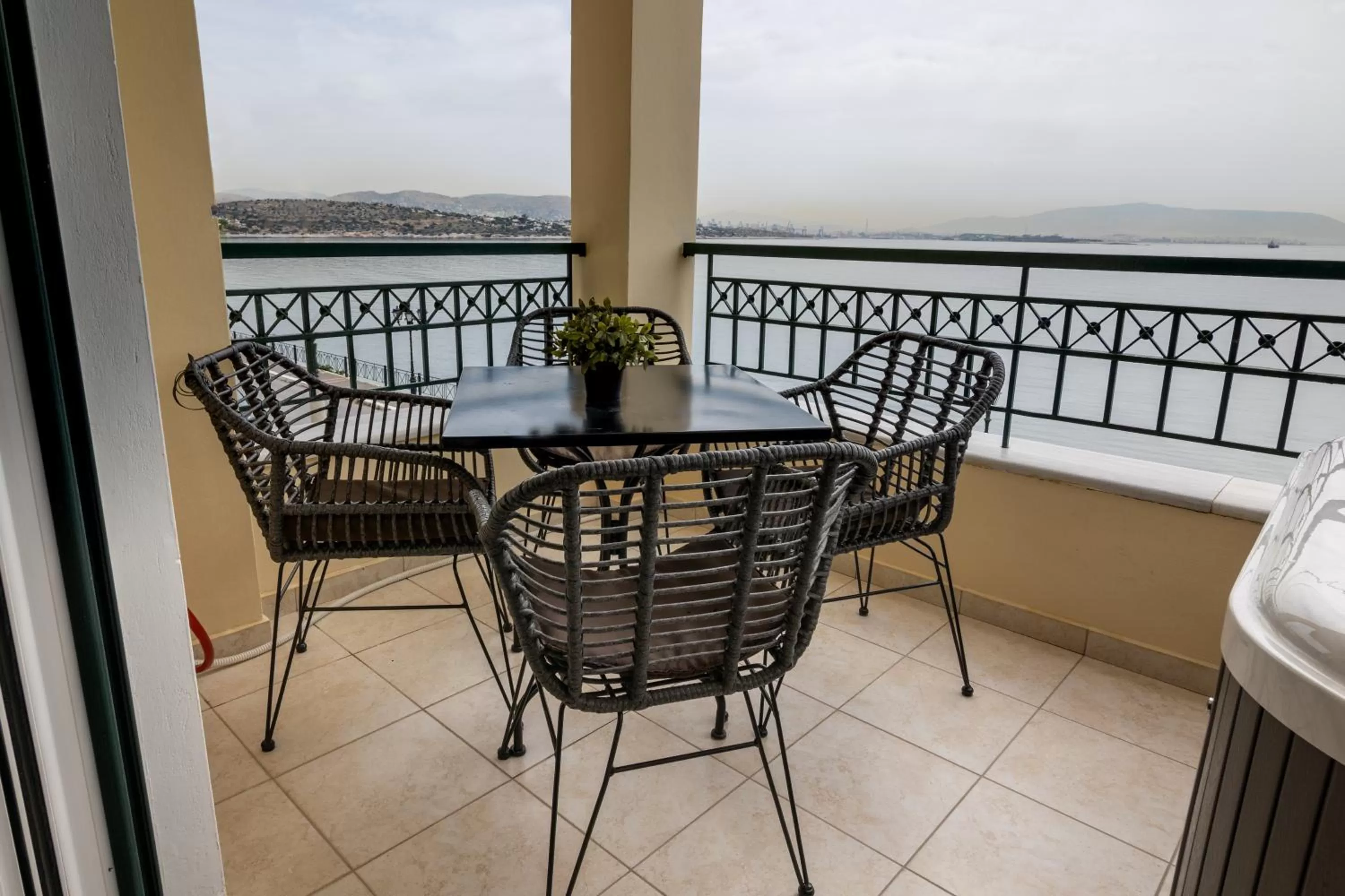 Votsalakia Hotel & Luxury Apartments