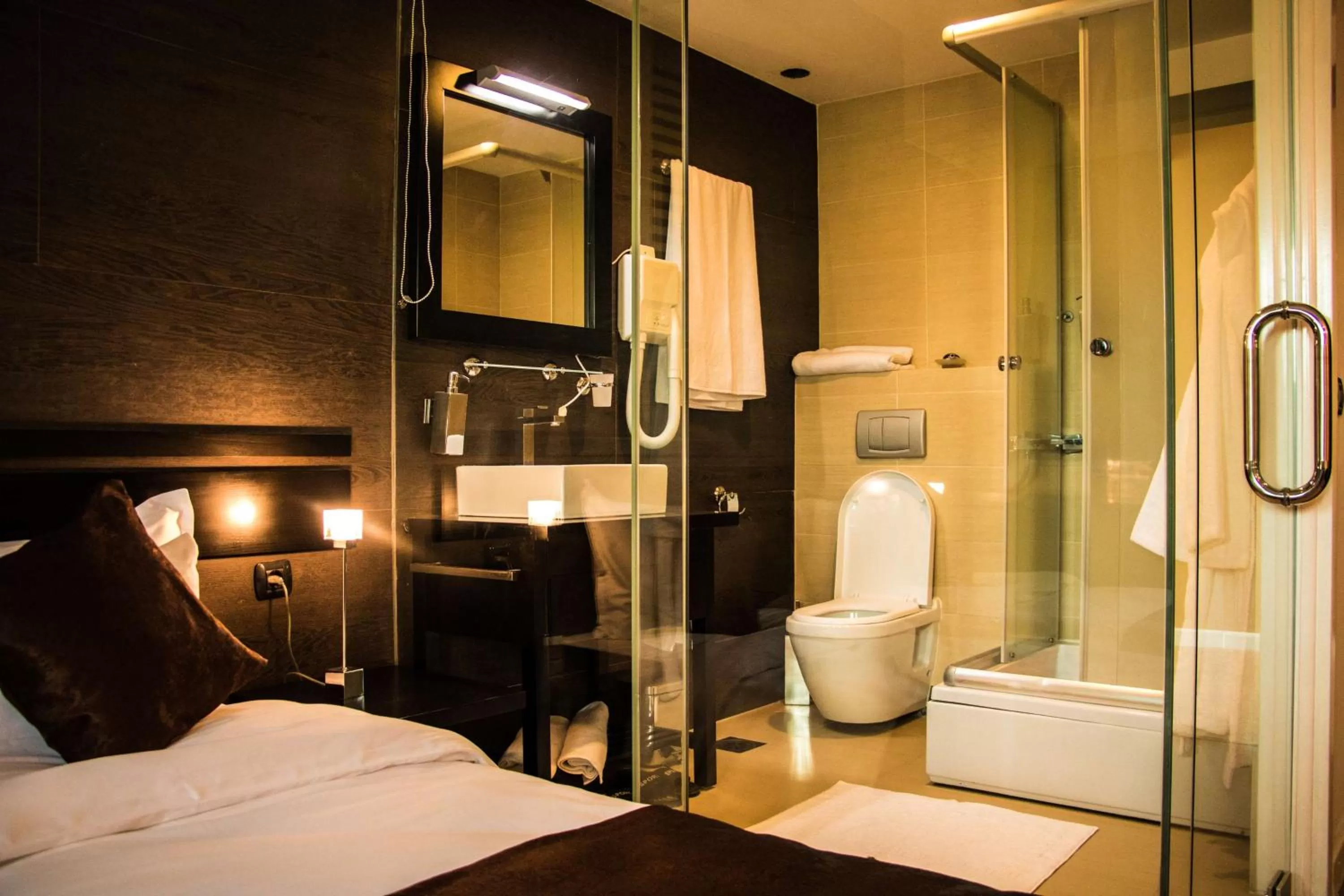 Photo of the whole room, Bed in Best Western Hotel Galla