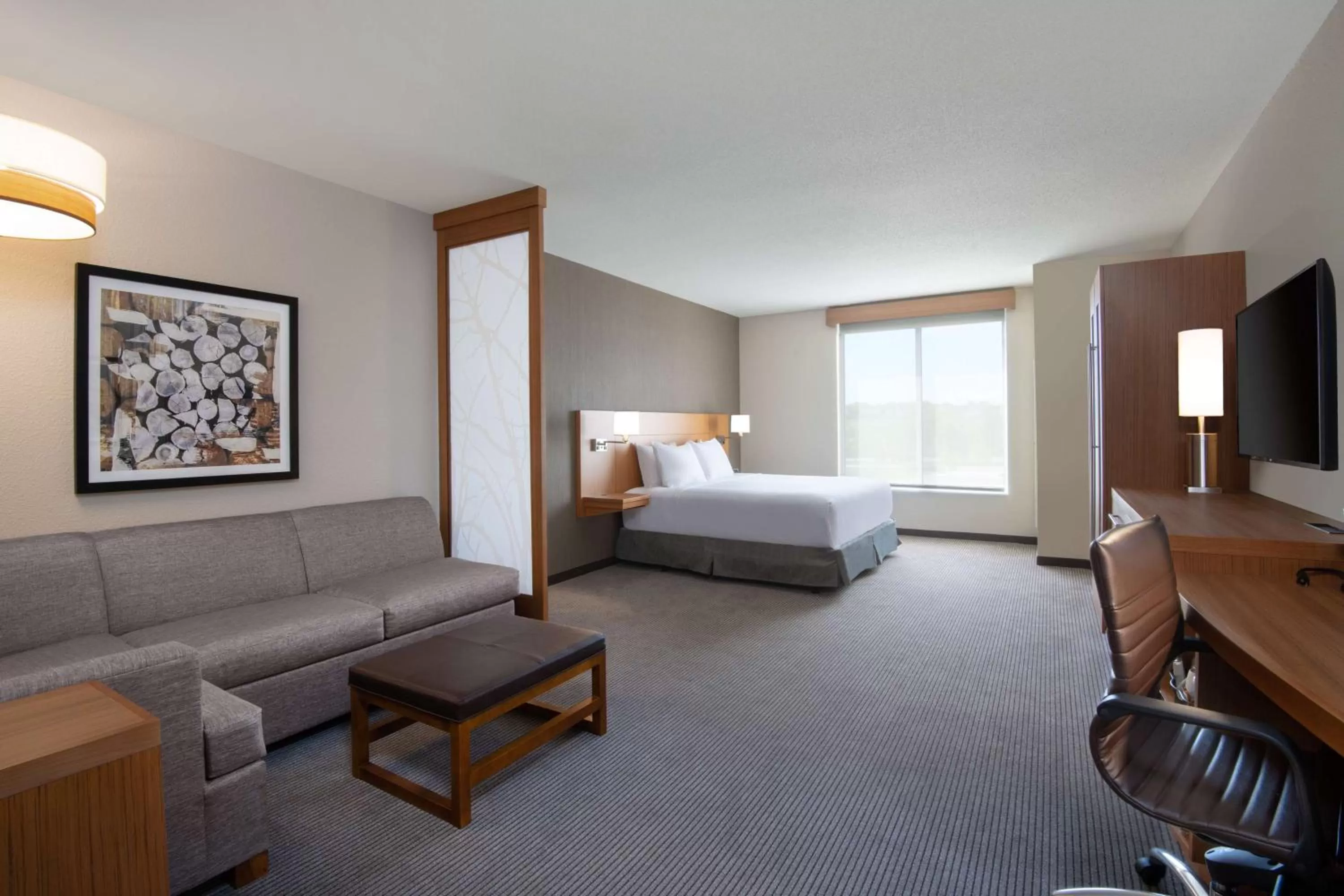 Photo of the whole room, Bed in Hyatt Place Westminster Denver