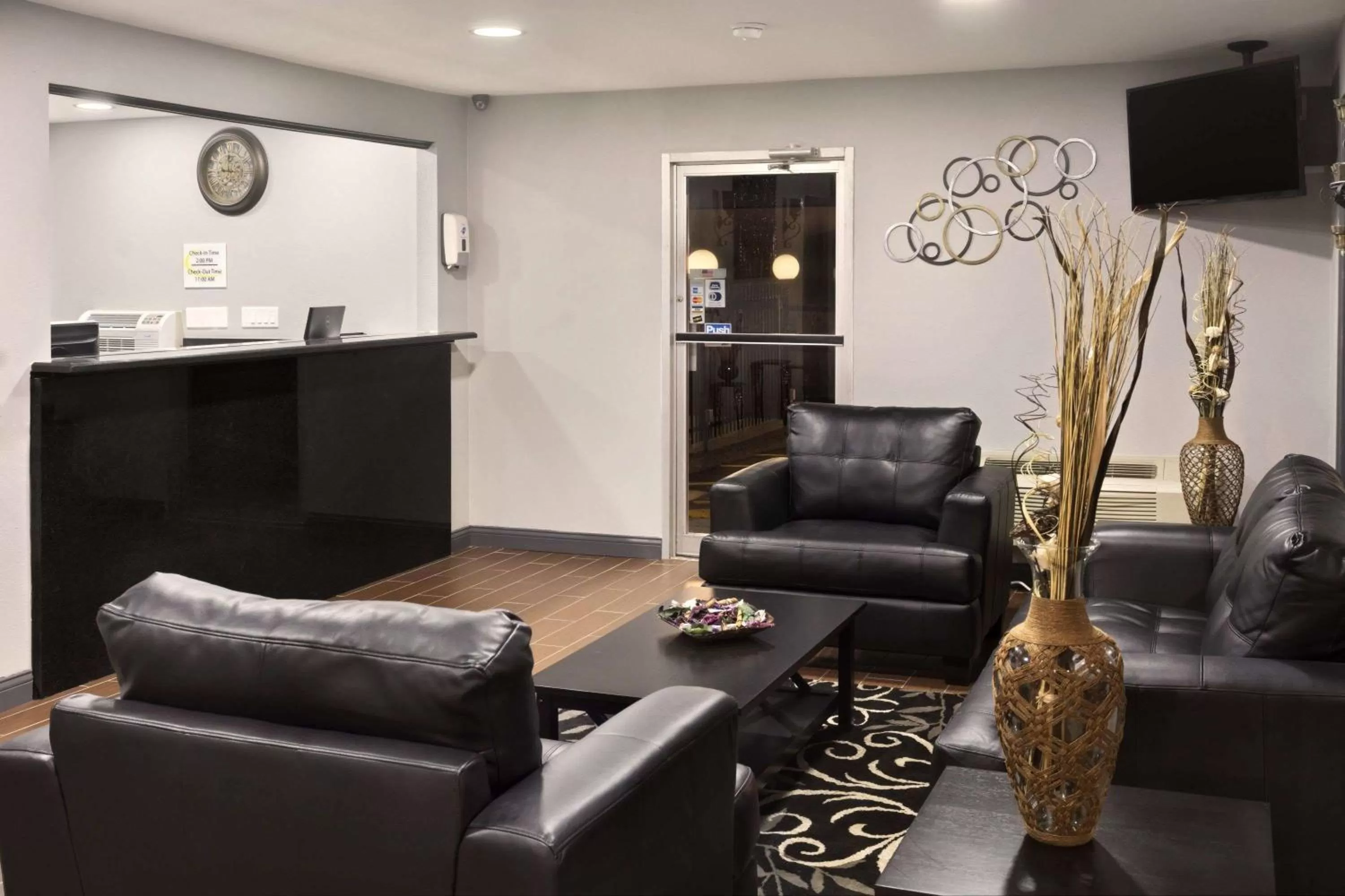 Lobby or reception in Super 8 by Wyndham Ardmore