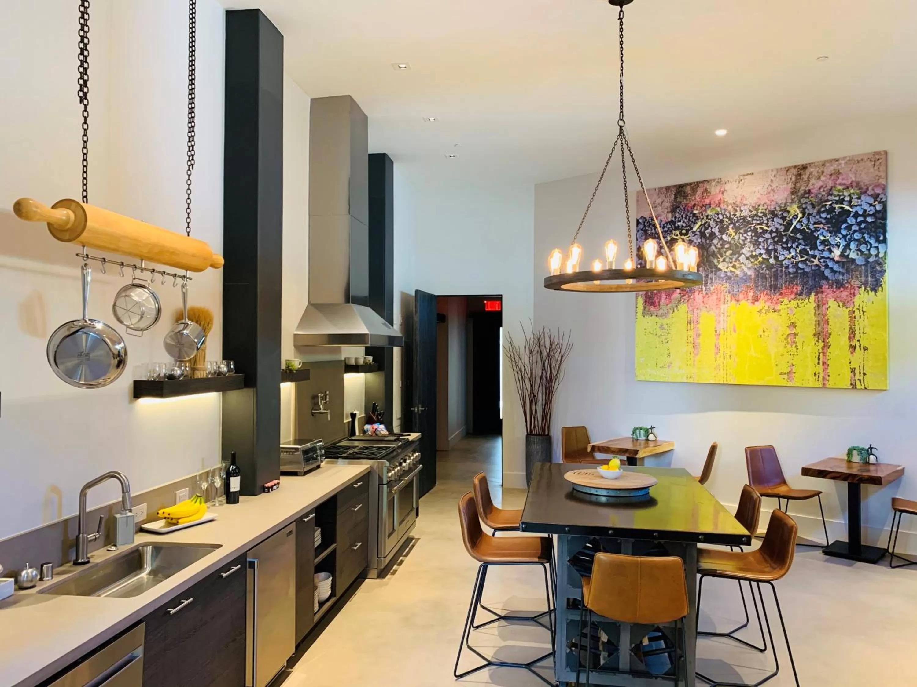 Property building in R Inn Napa