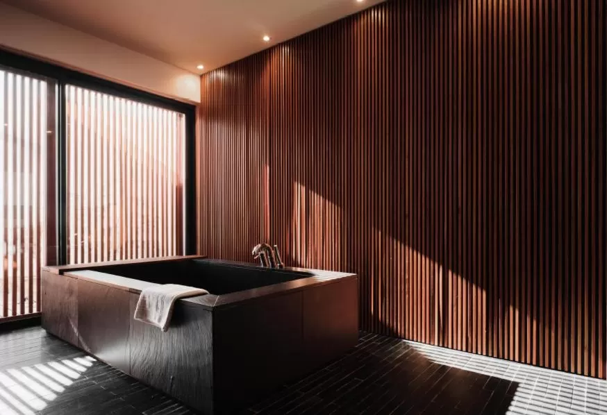 Photo of the whole room, Bed in L'AND Vineyards - Relais & Châteaux