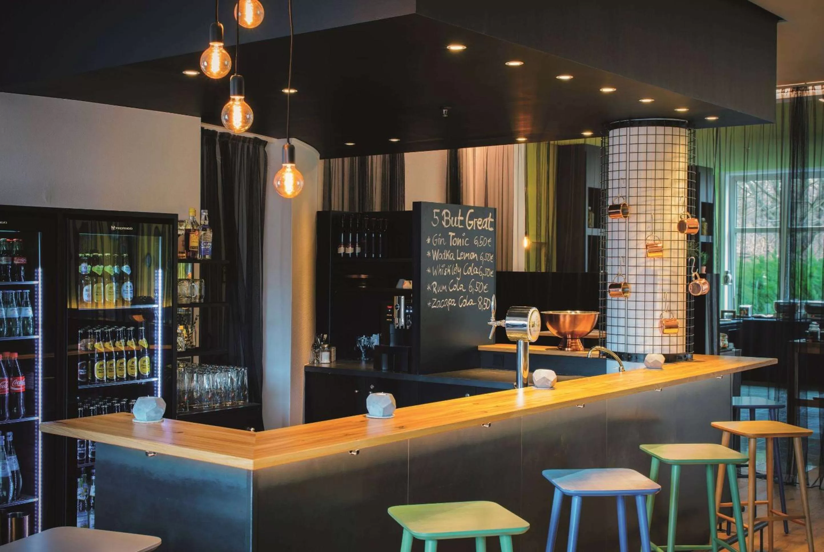 Lounge or bar in Vienna House Easy by Wyndham Landsberg