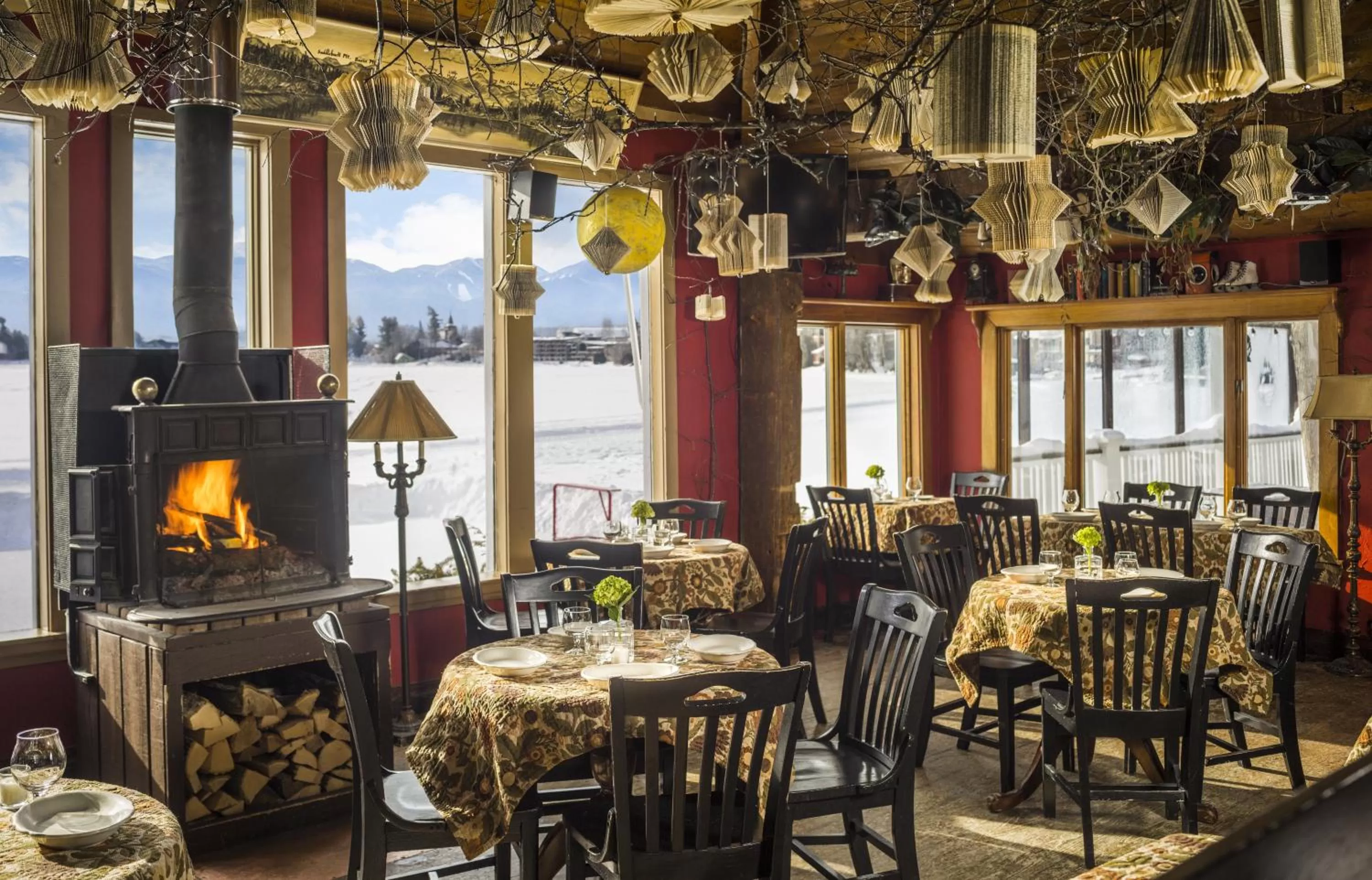 Restaurant/Places to Eat in Mirror Lake Inn Resort and Spa