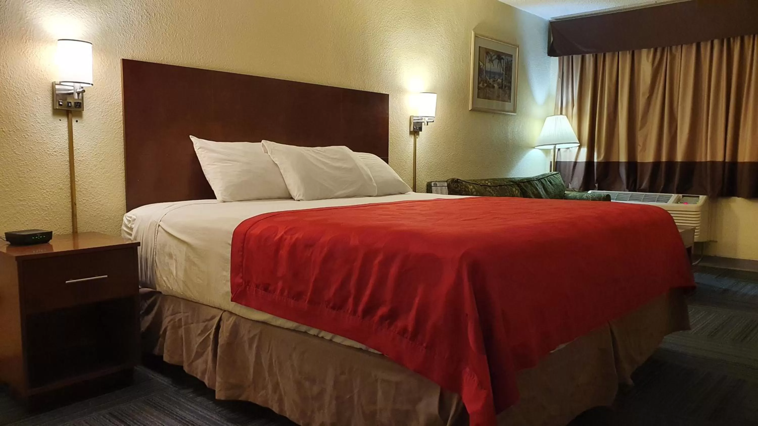 Bed in South Padre Island Inn