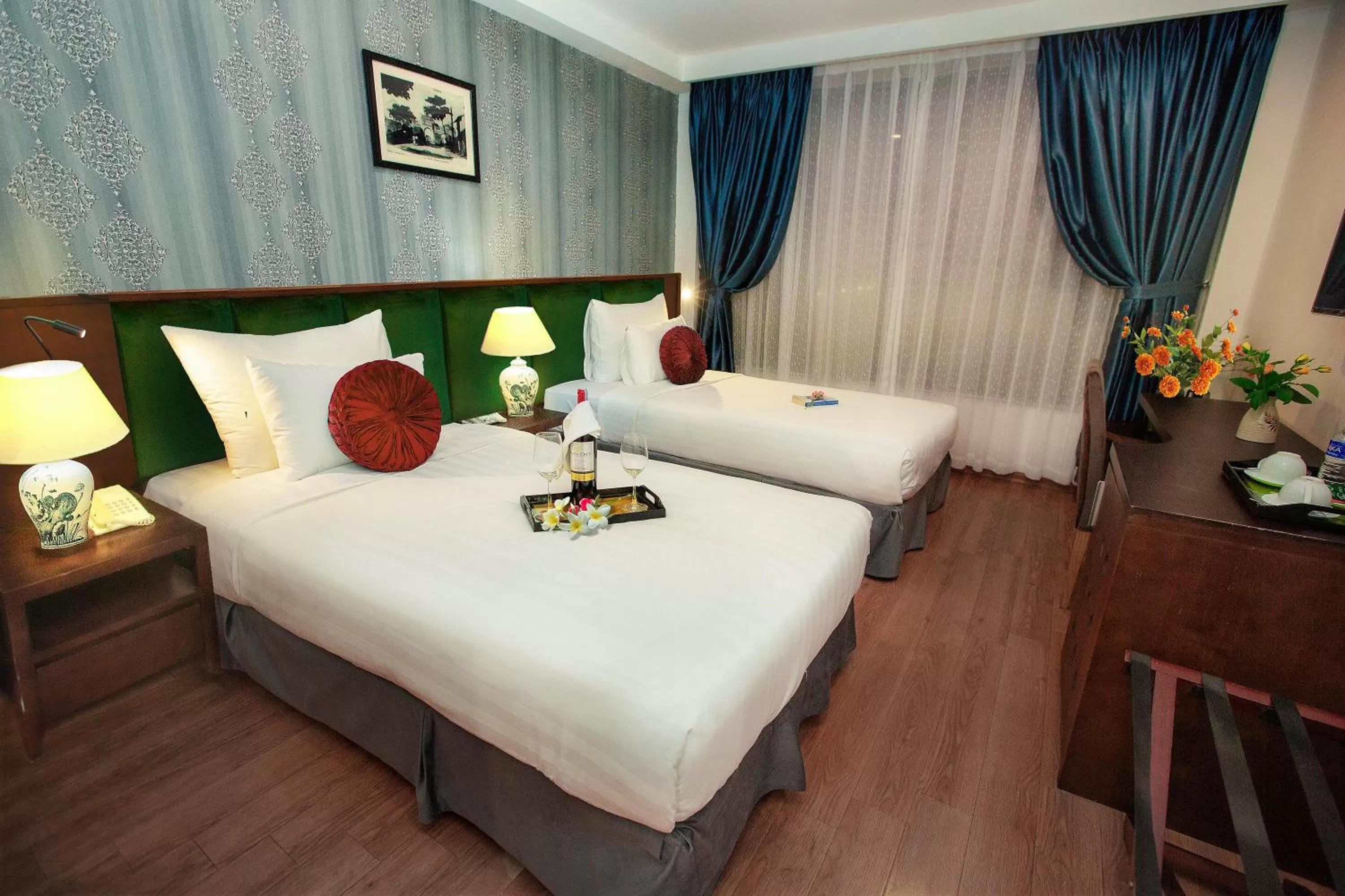 Bedroom, Bed in Aviary Hanoi Hotel & Travel
