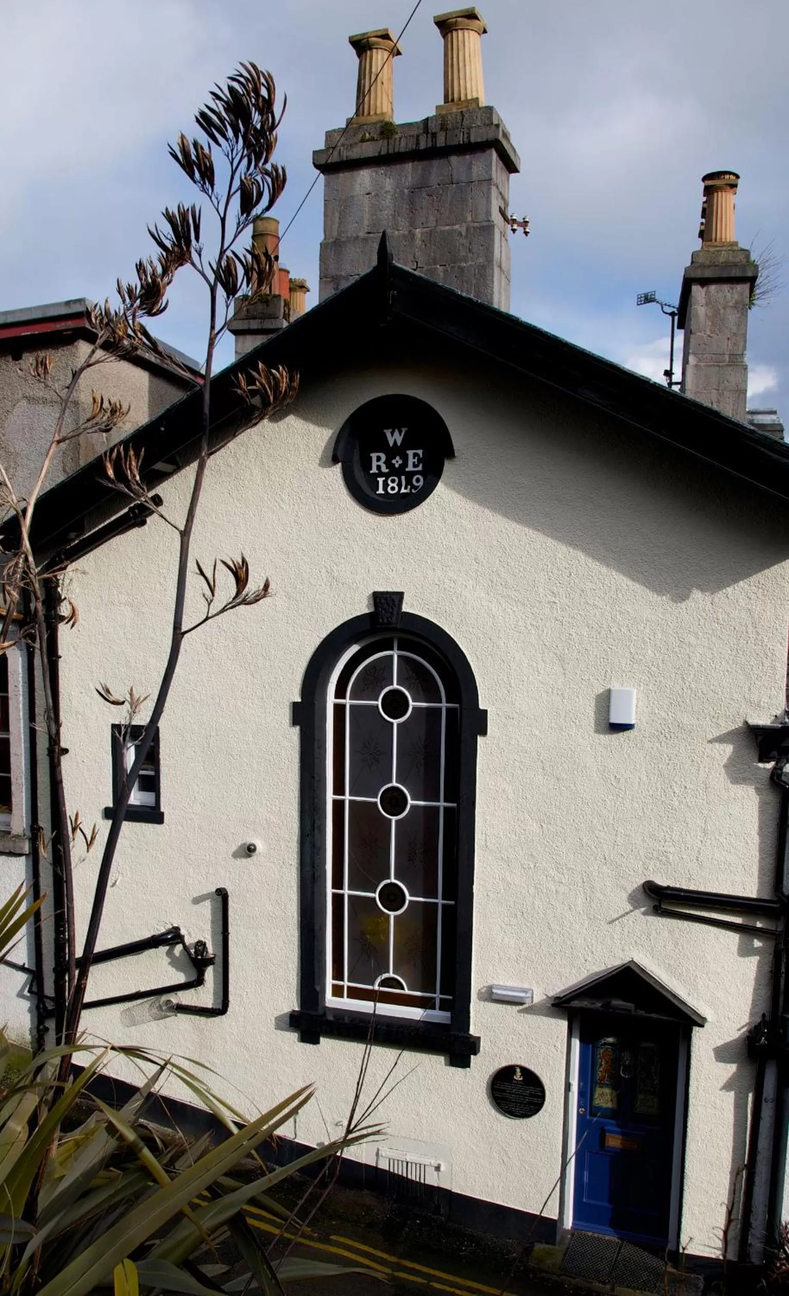 Property building in Bay Villa