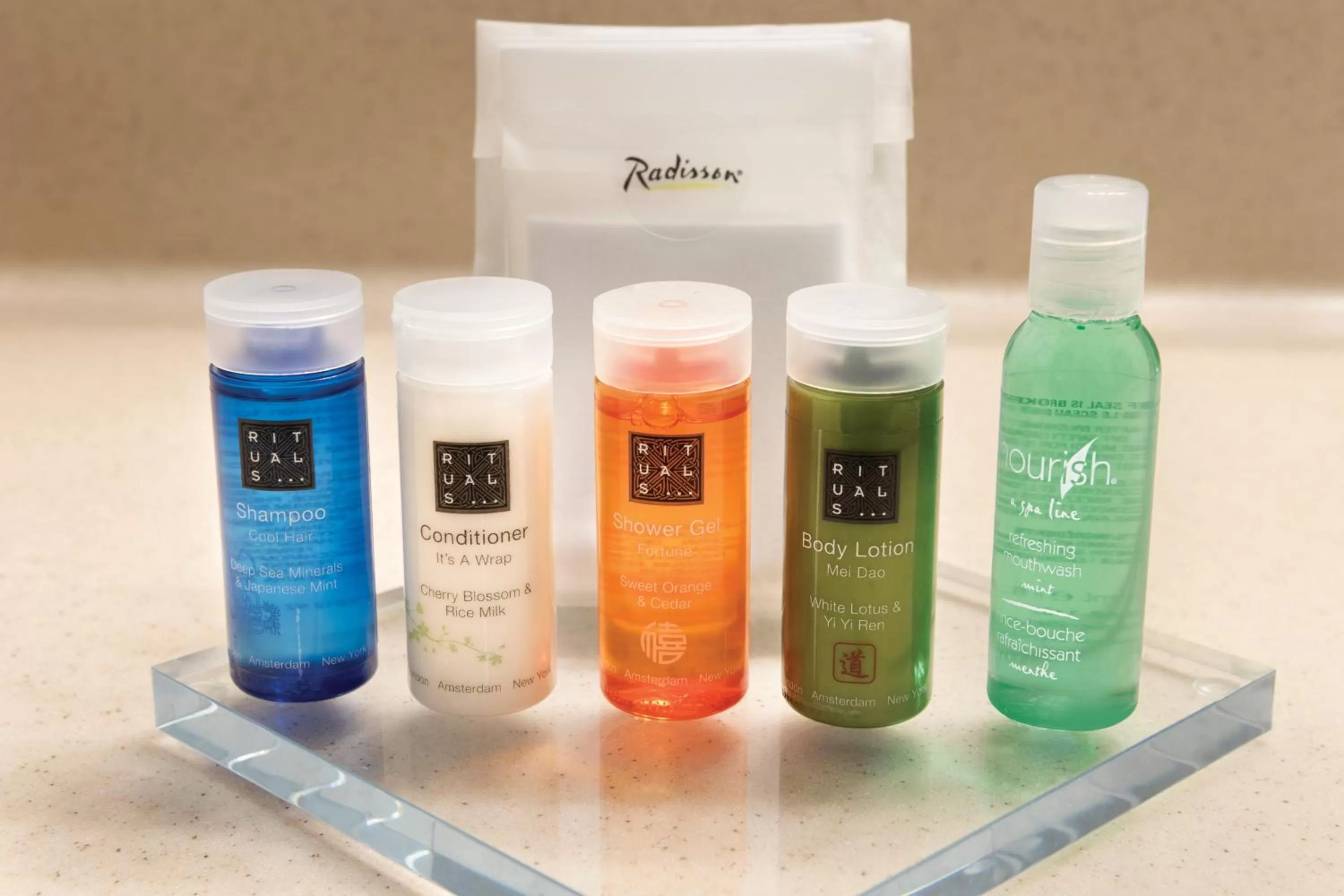 Bathroom in Radisson Hotel Ames Conference Center at ISU