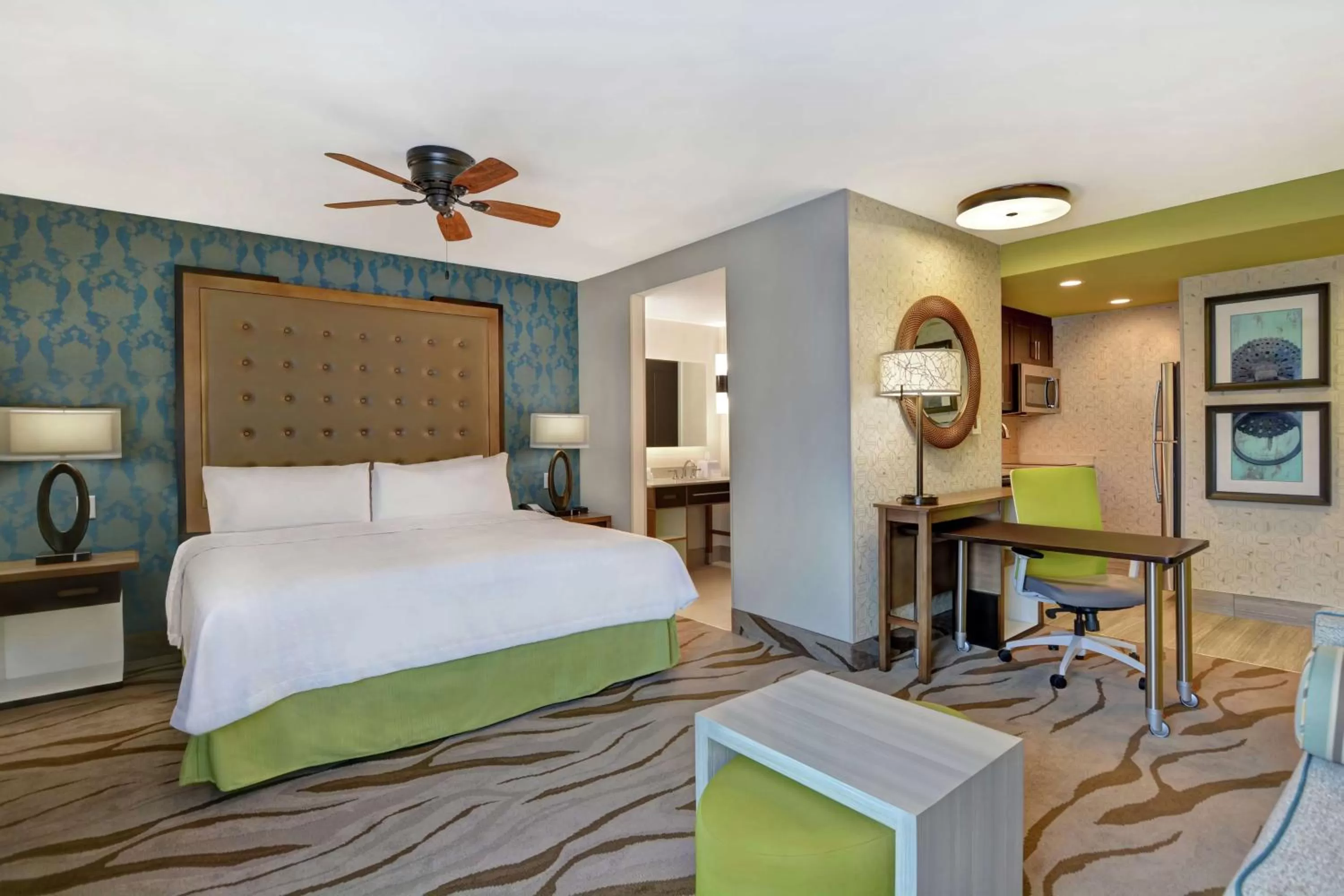 Bedroom, Bed in Homewood Suites By Hilton Savannah Airport