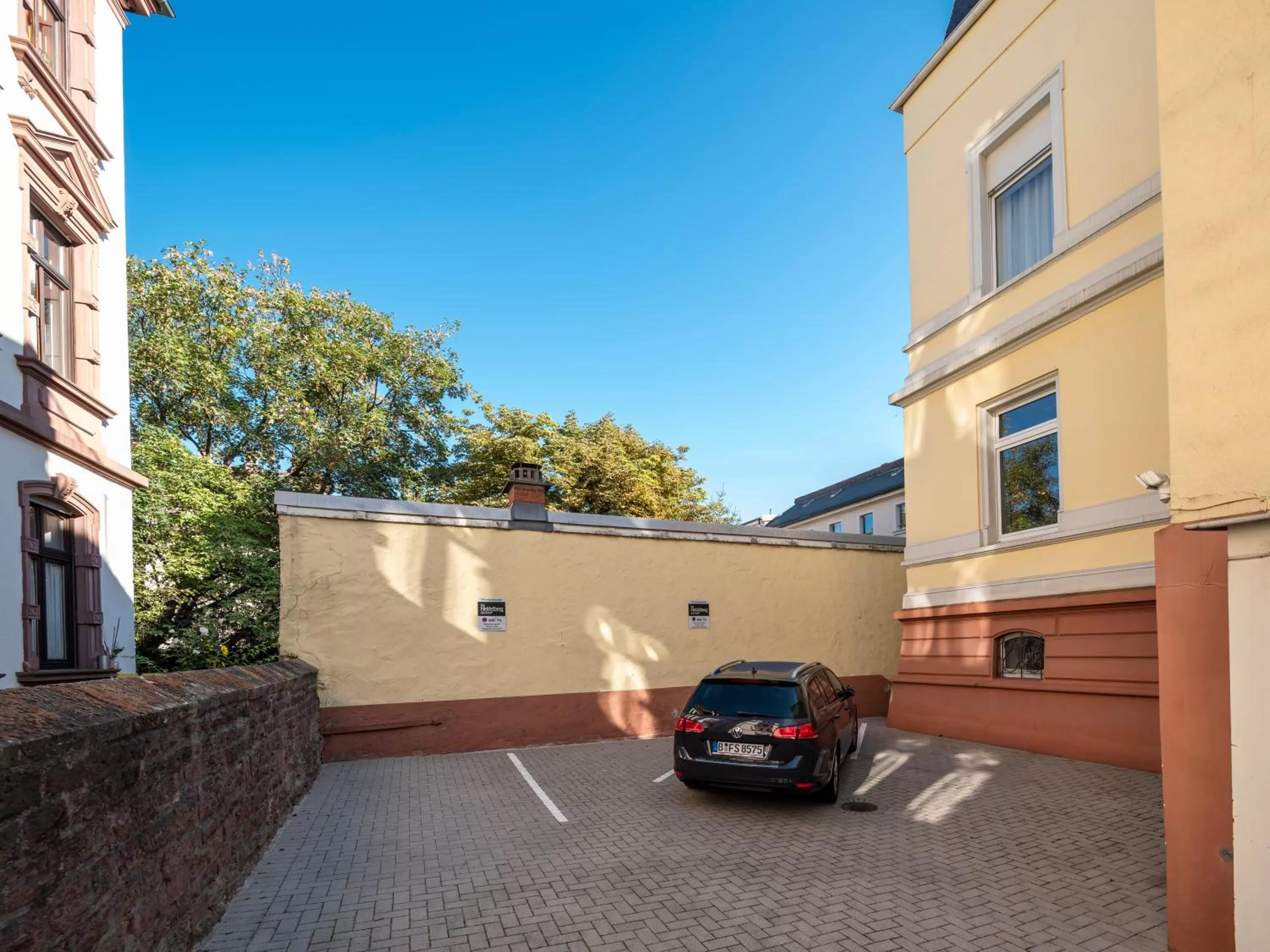 Parking in acor Boutique Hotel