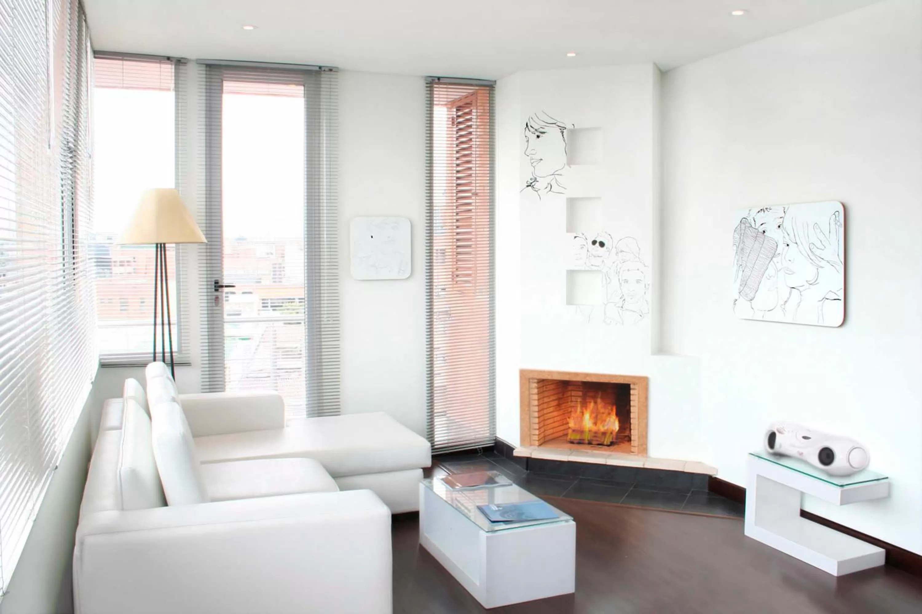 Living room in Hotel 104 Art Suites