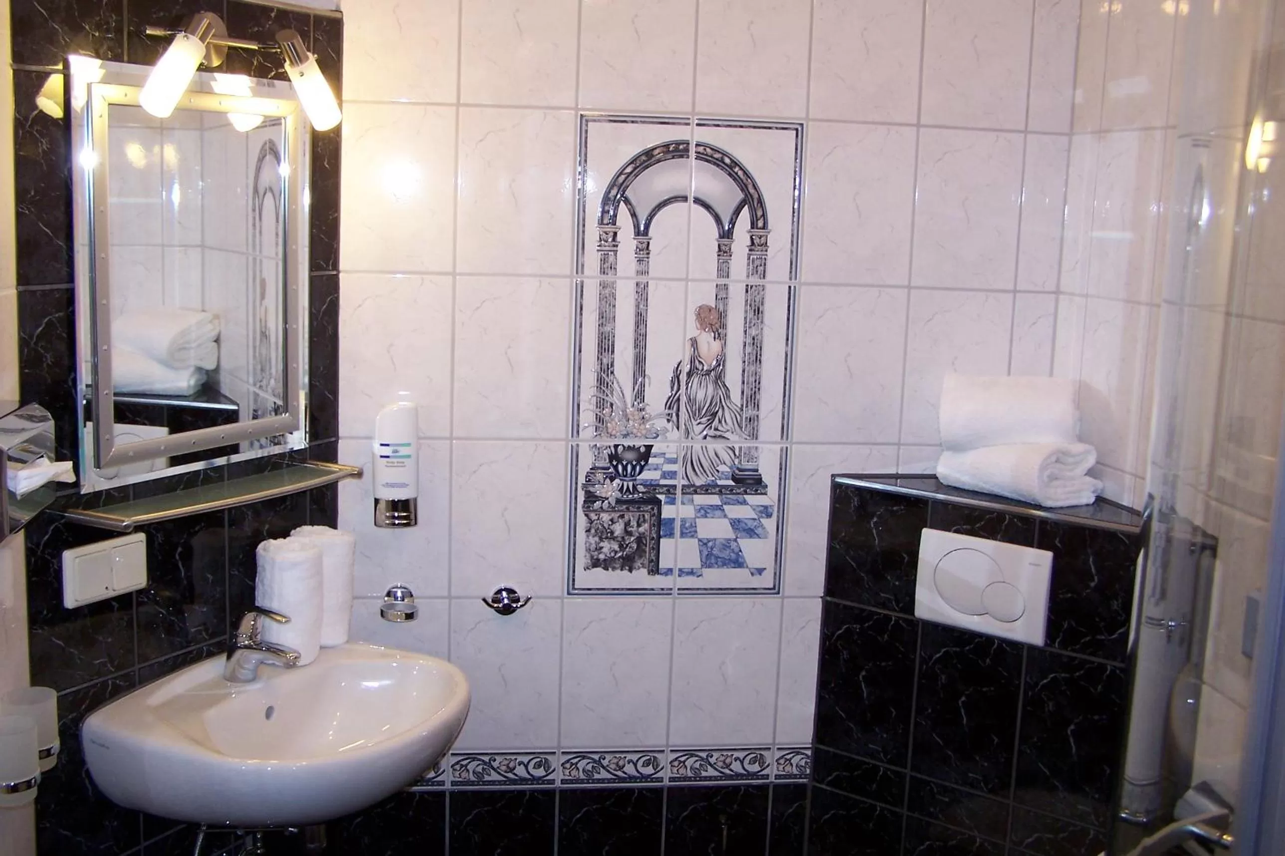 Bathroom in Hotel zur Post