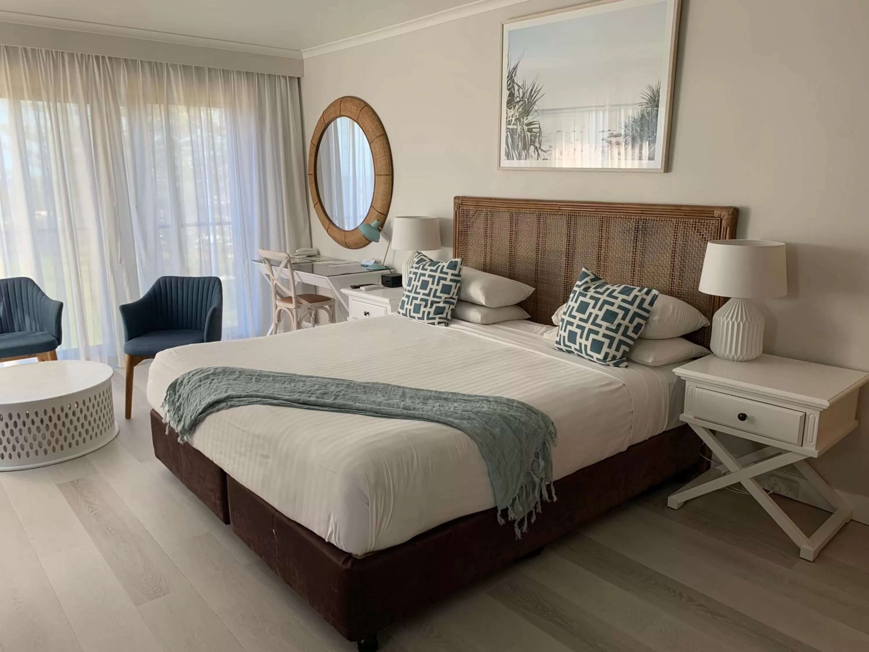 Photo of the whole room, Bed in ibis Styles Port Macquarie