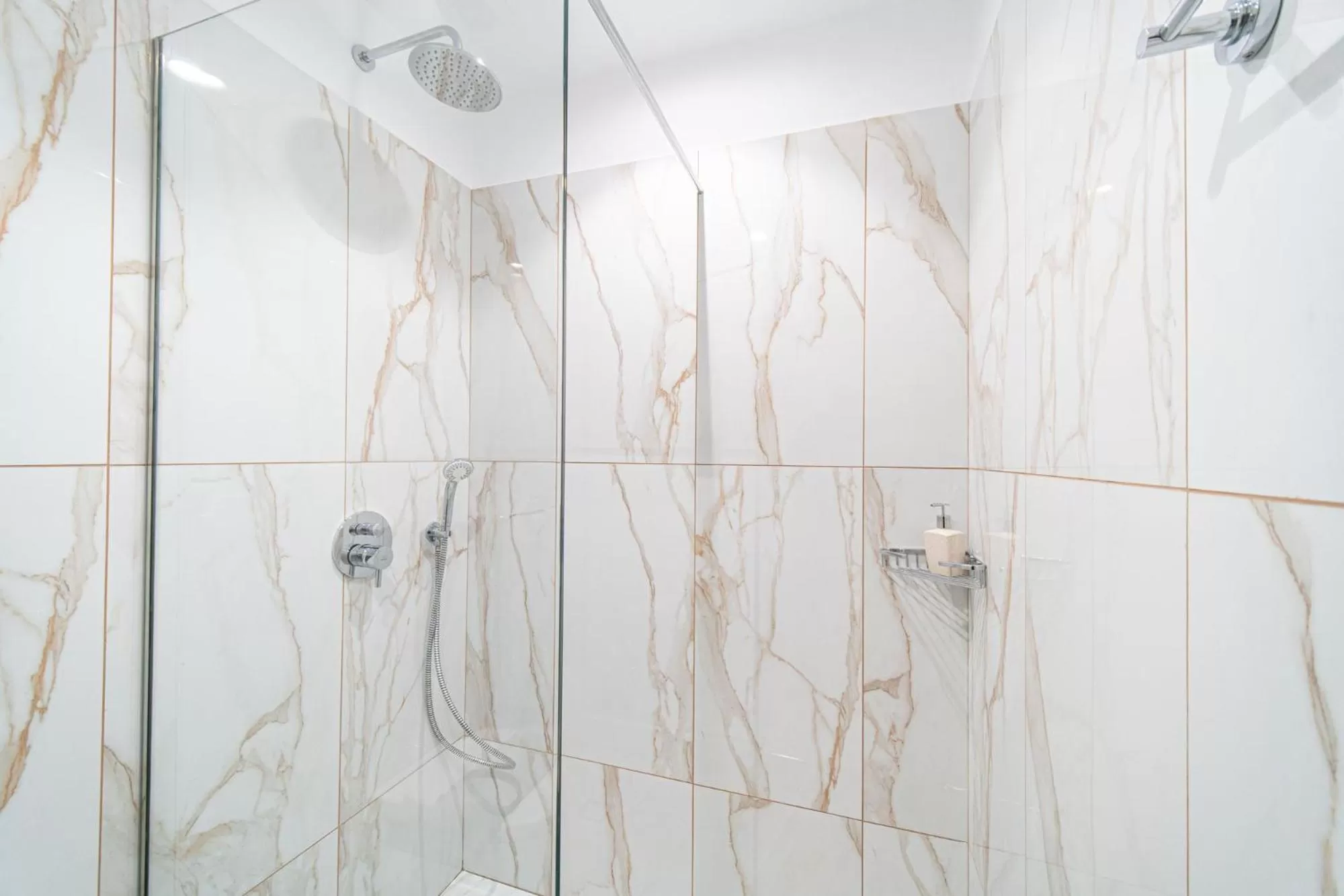 Bathroom in Antonia Hotel