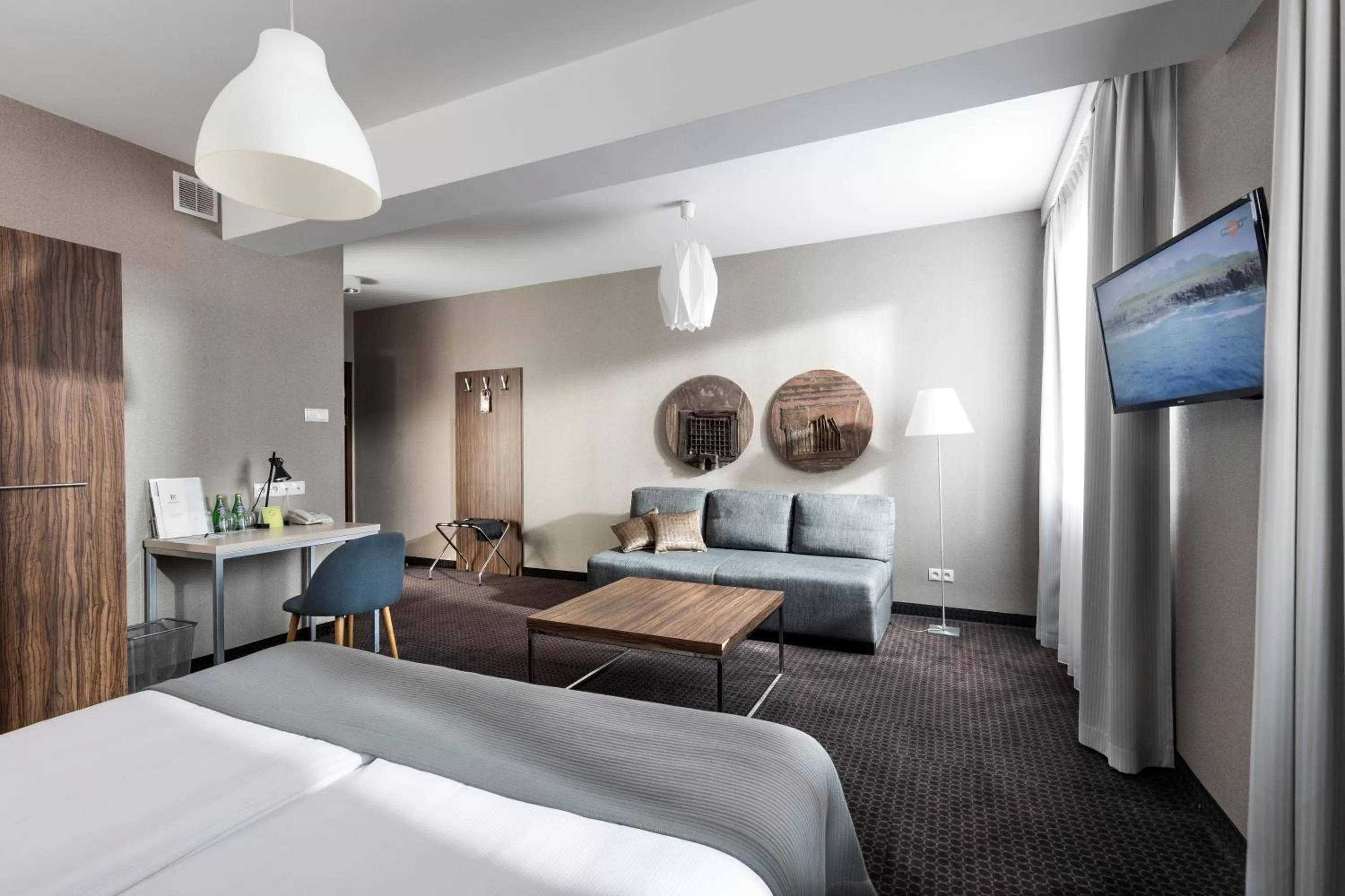 Property building, Bed in Hotel Beethoven