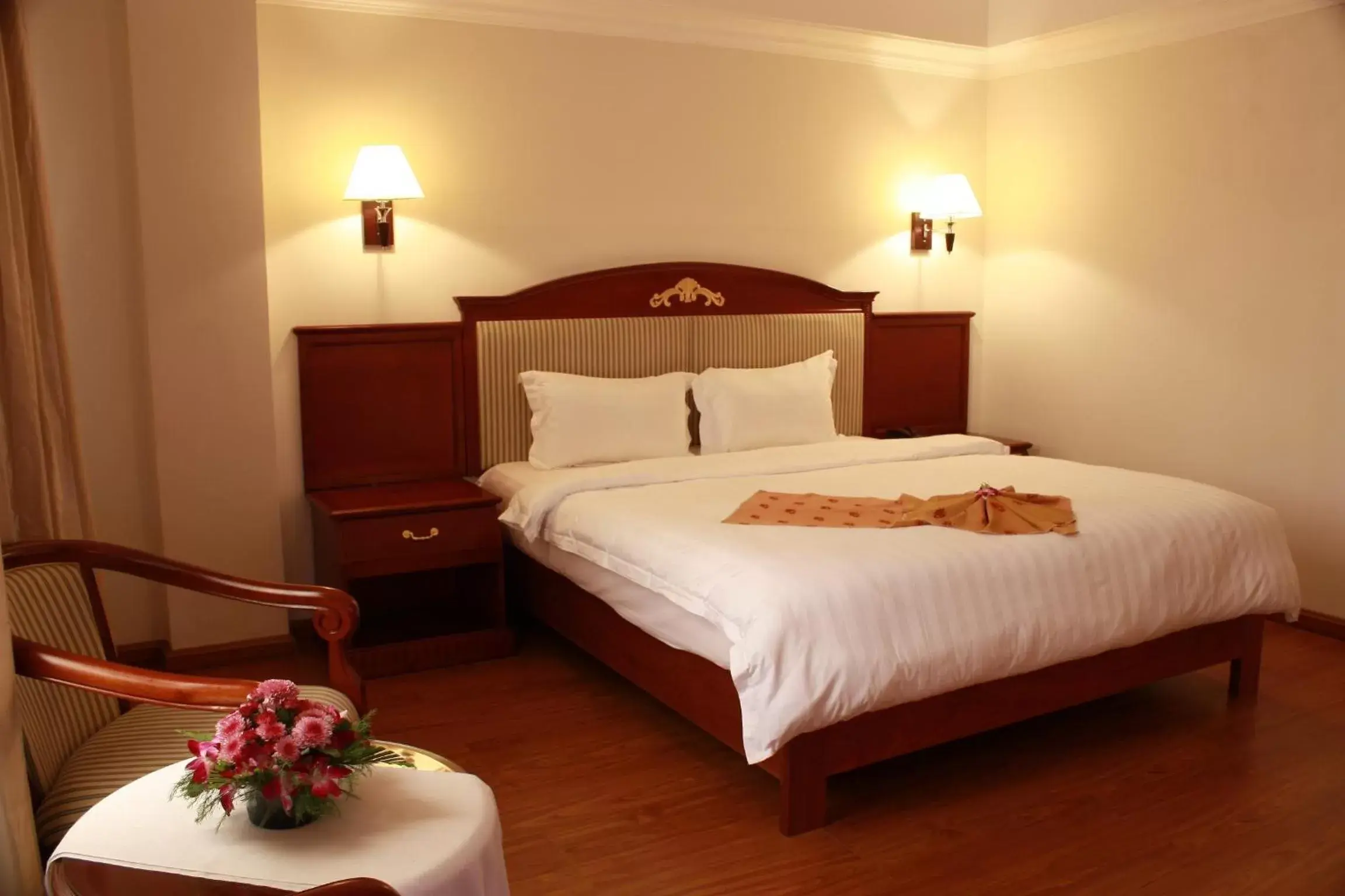 Superior King Room in Lux Riverside Hotel & Apartment Superior King Room in Lux Riverside Hotel & Apartment