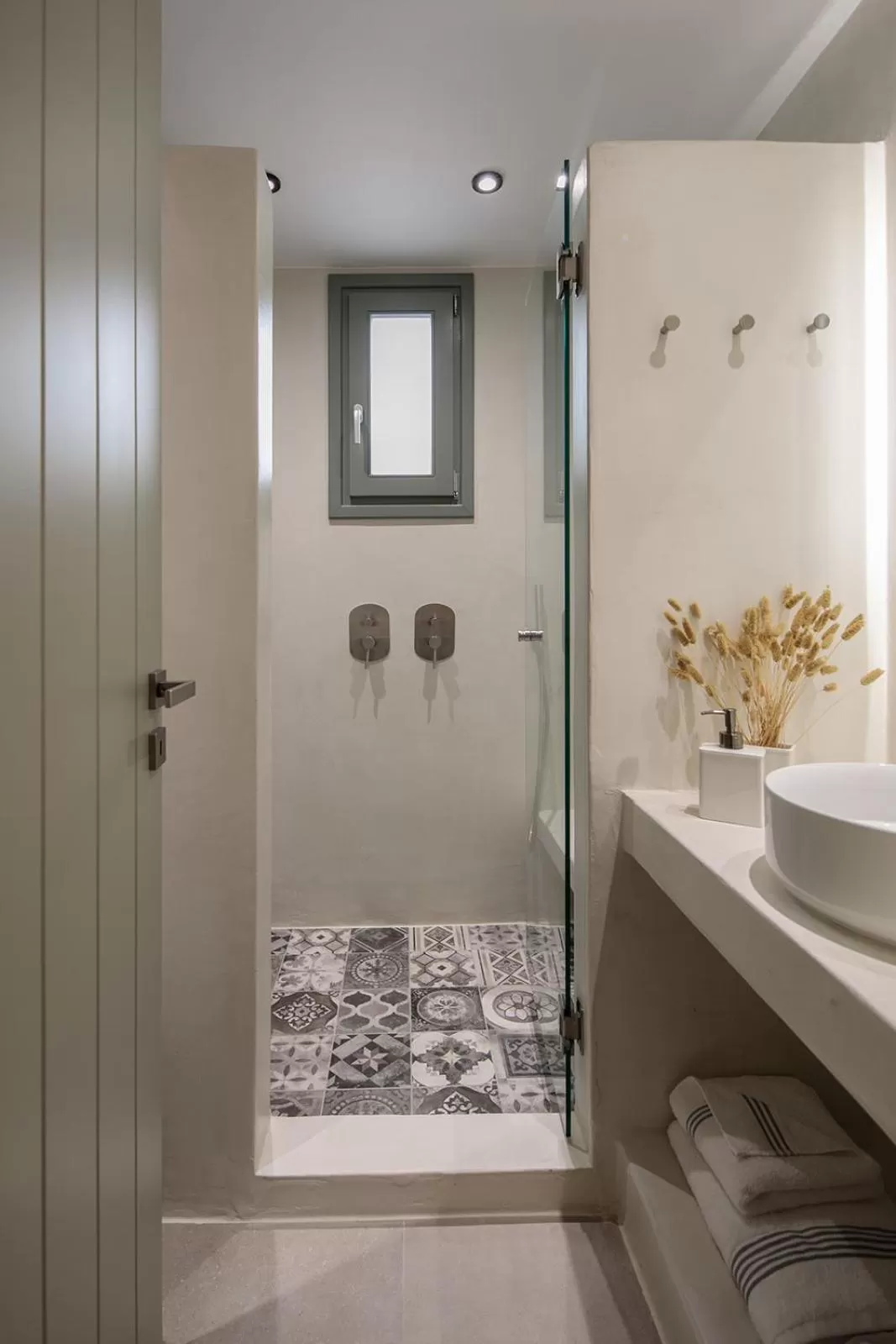 Shower, Bathroom in Makava Suites Naxos