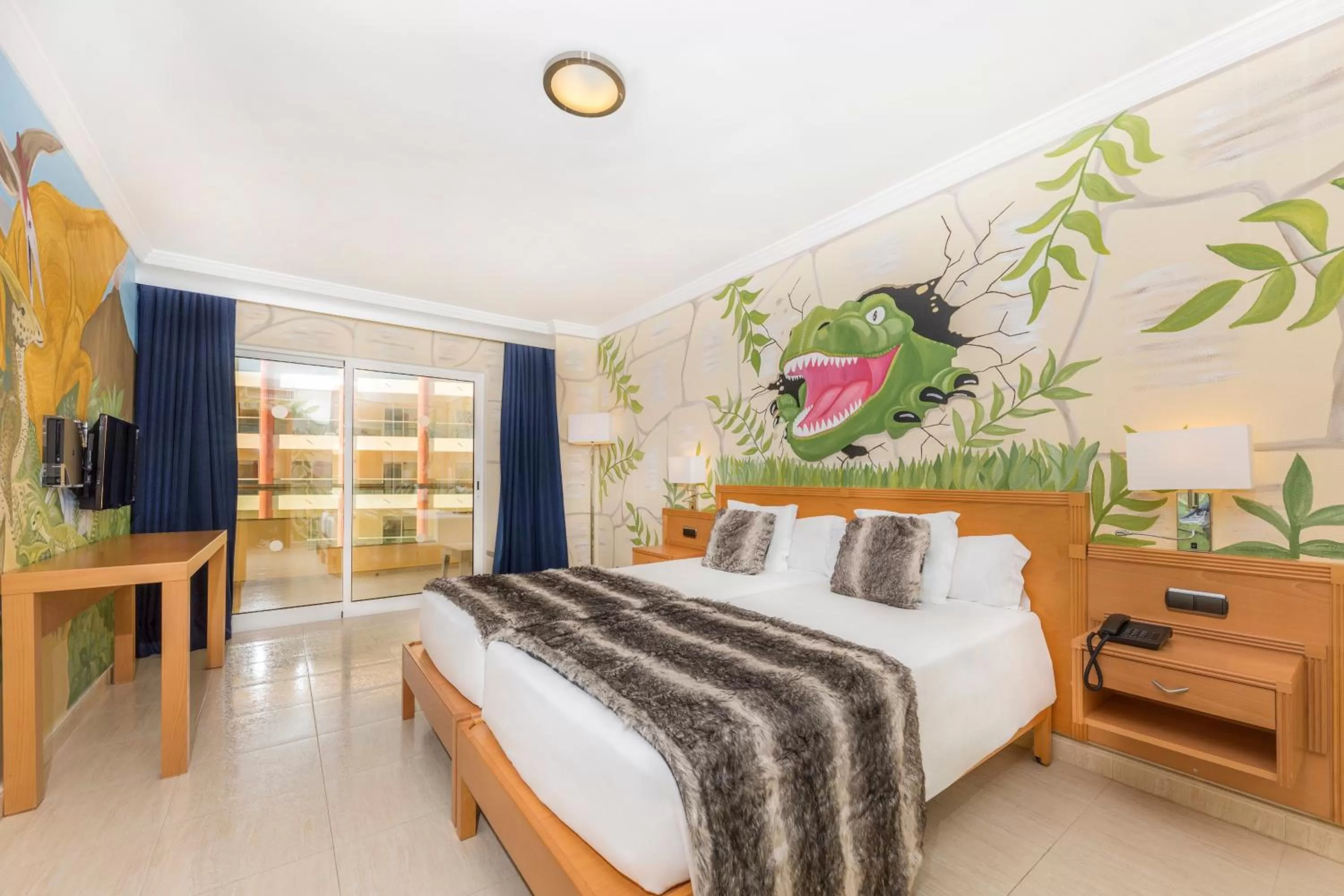 Decorative detail, Bed in Ukino Palmeiras Village - 24h All Inclusive