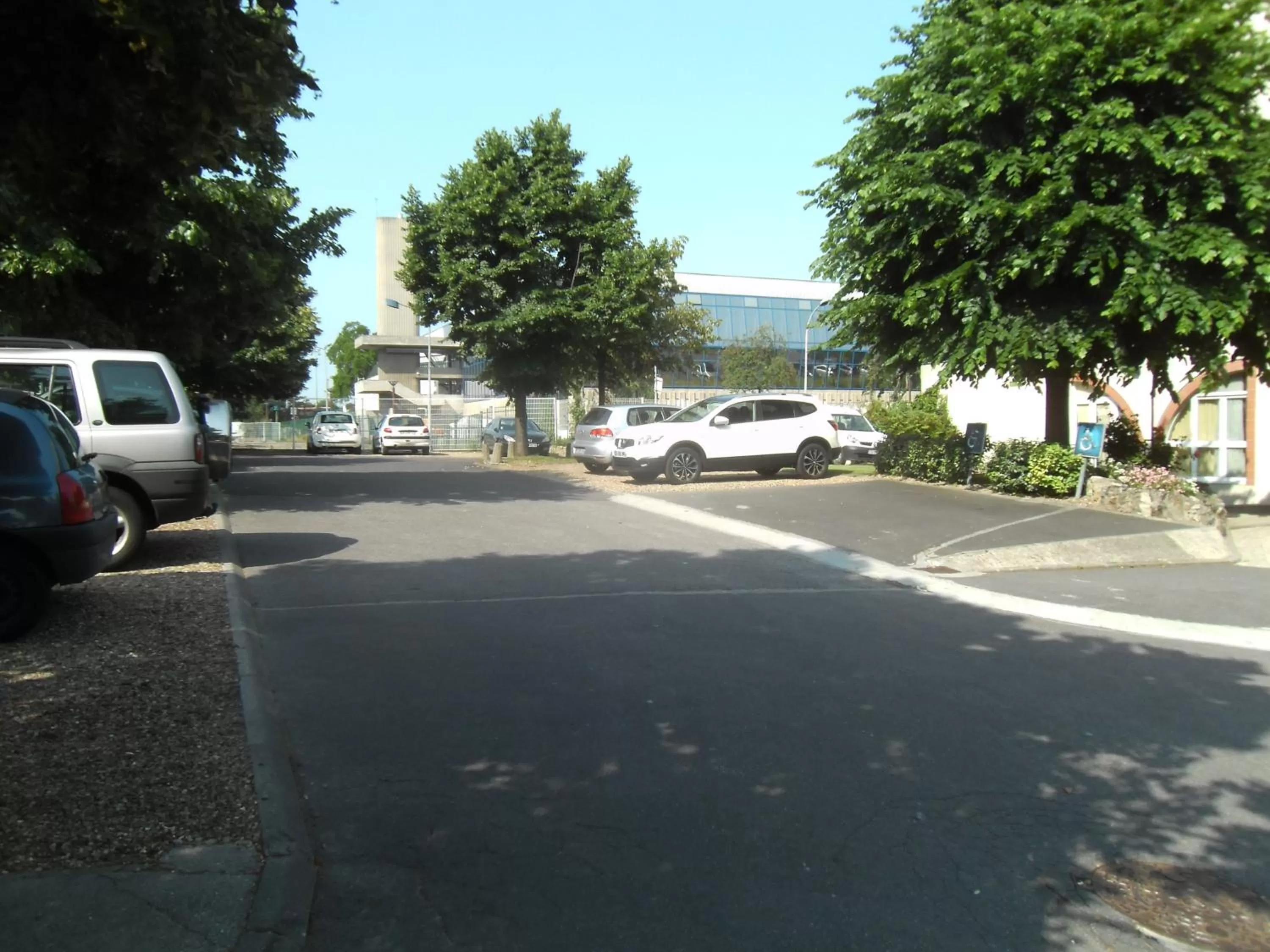 Property building in Hôtel l'Amandier