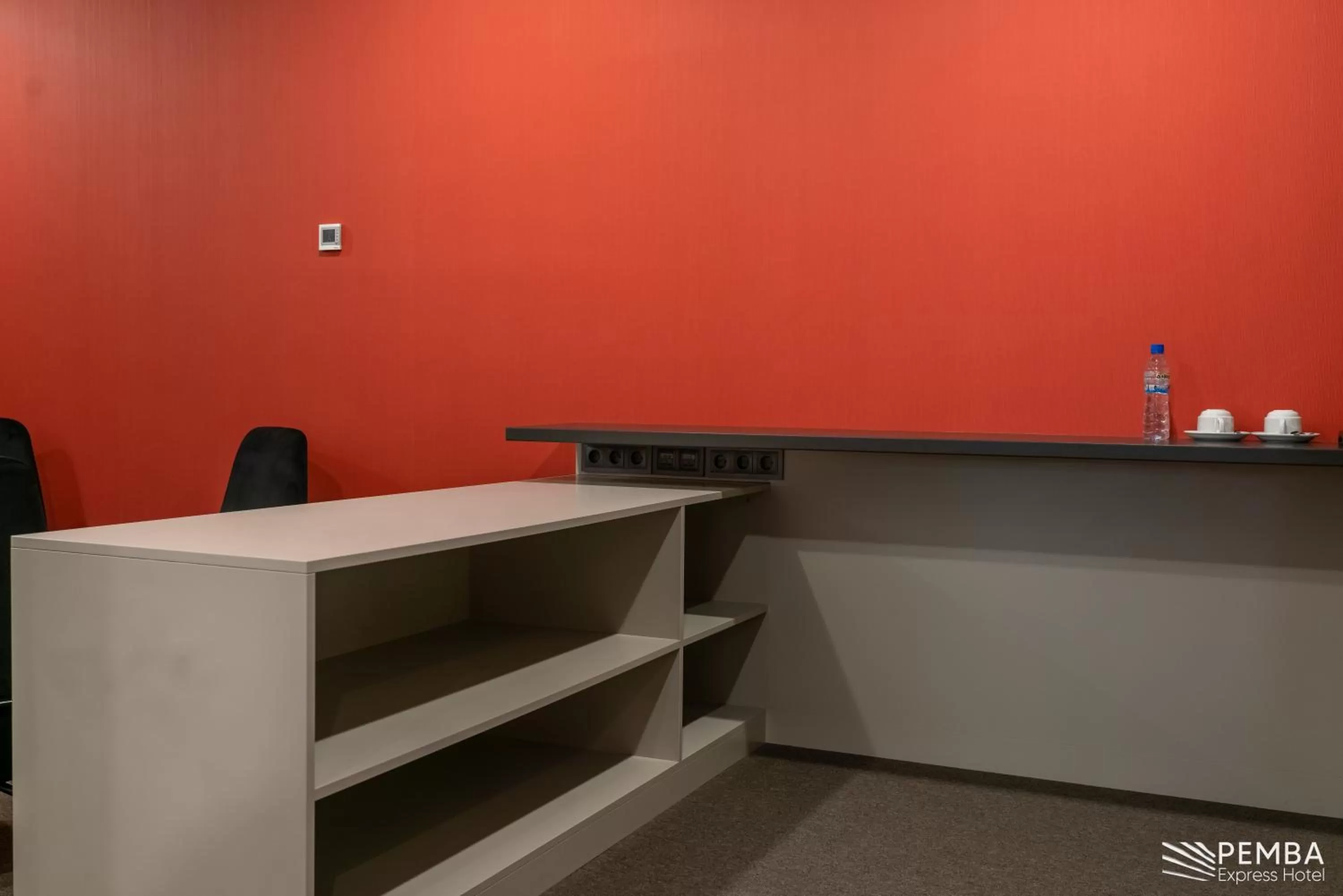 Decorative detail in Pemba Express Hotel