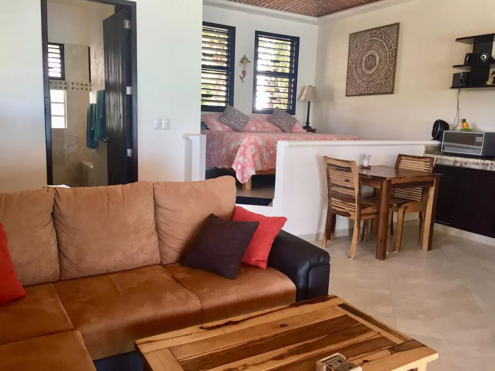 Nah Uxibal Villa and Casitas