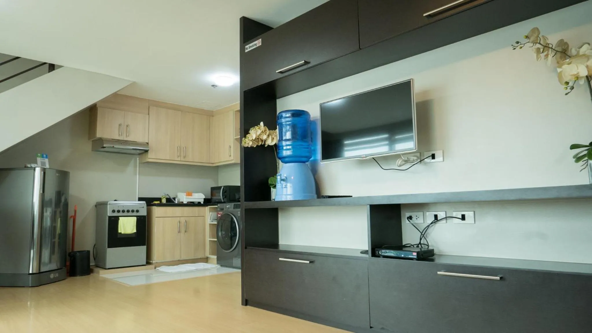 Kitchen or kitchenette in Avant Serviced Suites - Personal Concierge