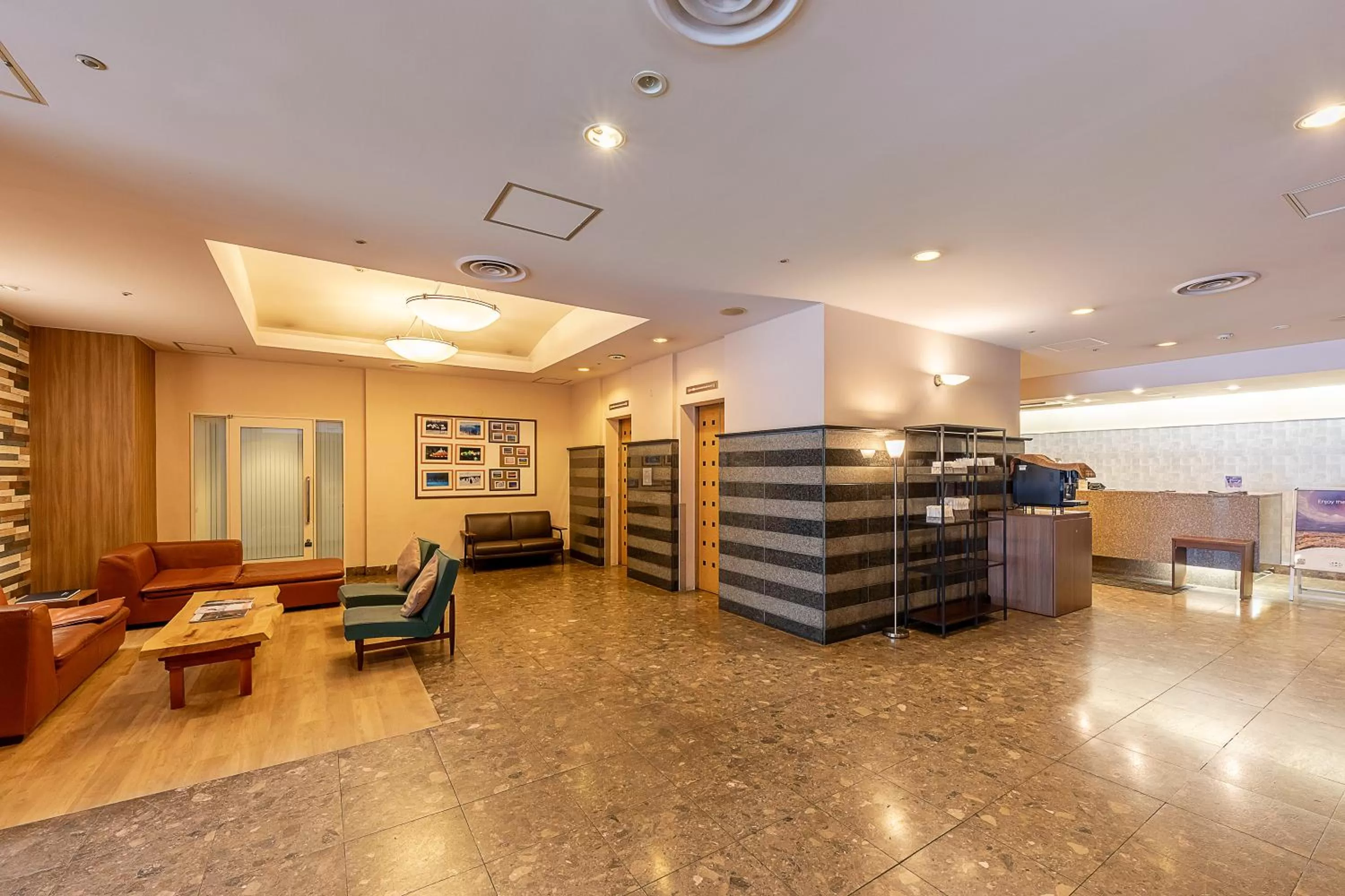 Lobby or reception in Court Hotel Asahikawa