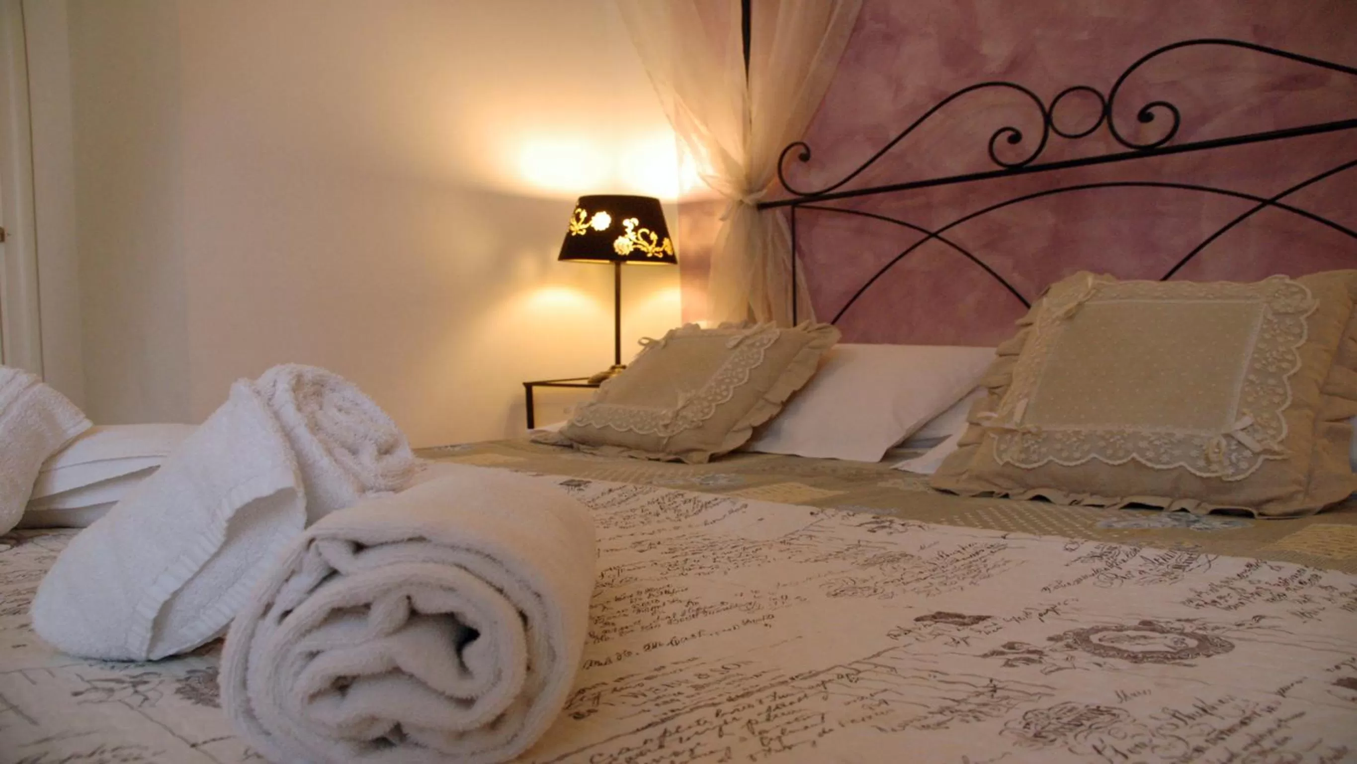 Bed in Ridolfi Guest House