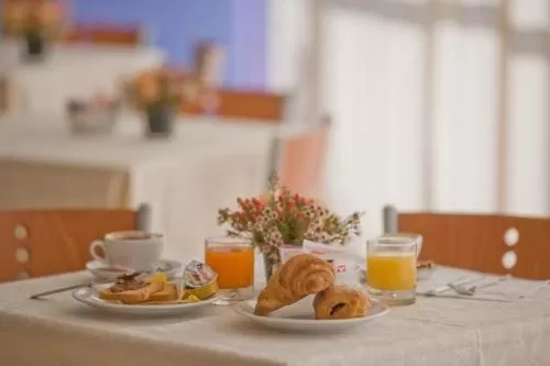 Food and drinks in Hotel Master