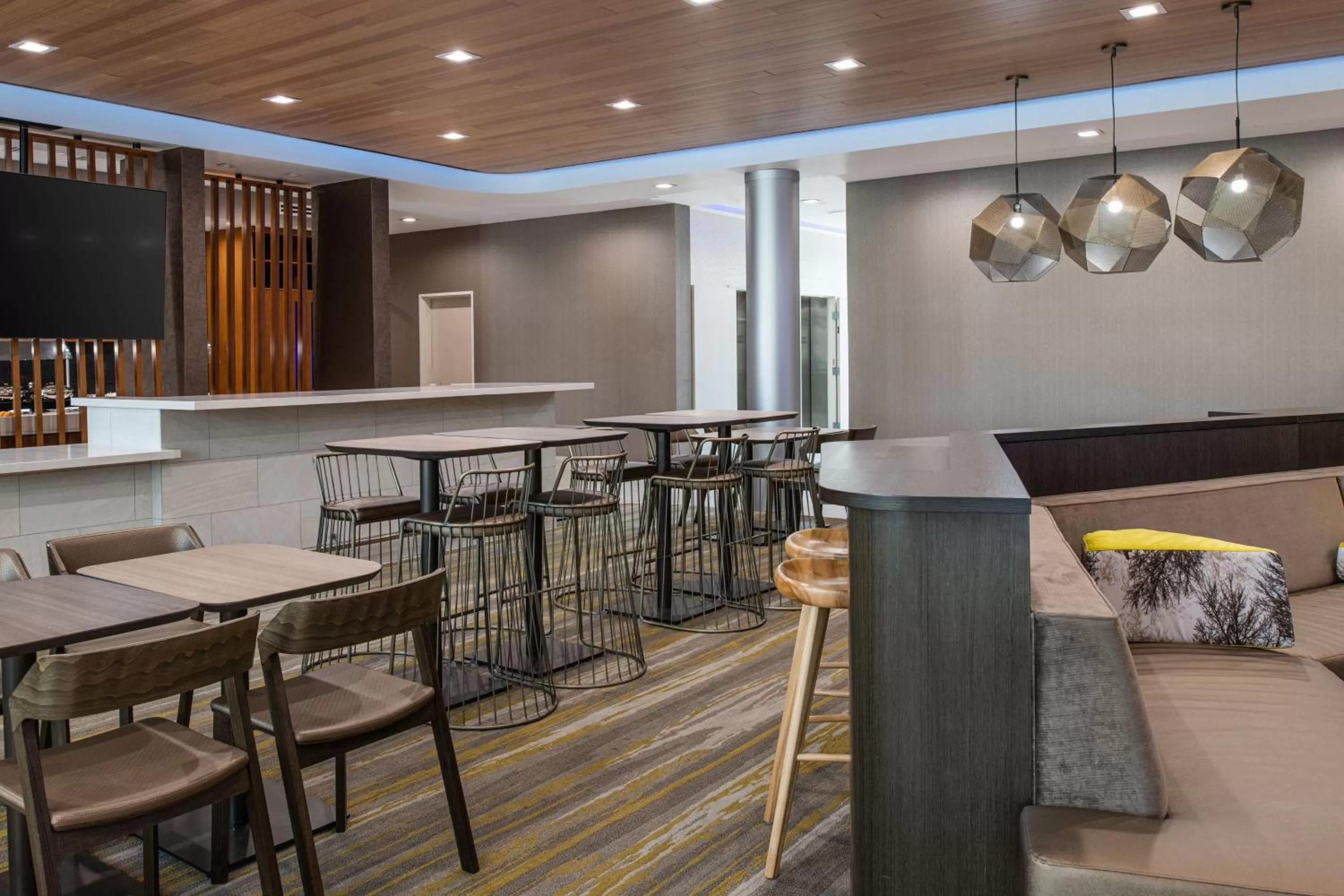 Lobby or reception in SpringHill Suites by Marriott Riverside Redlands
