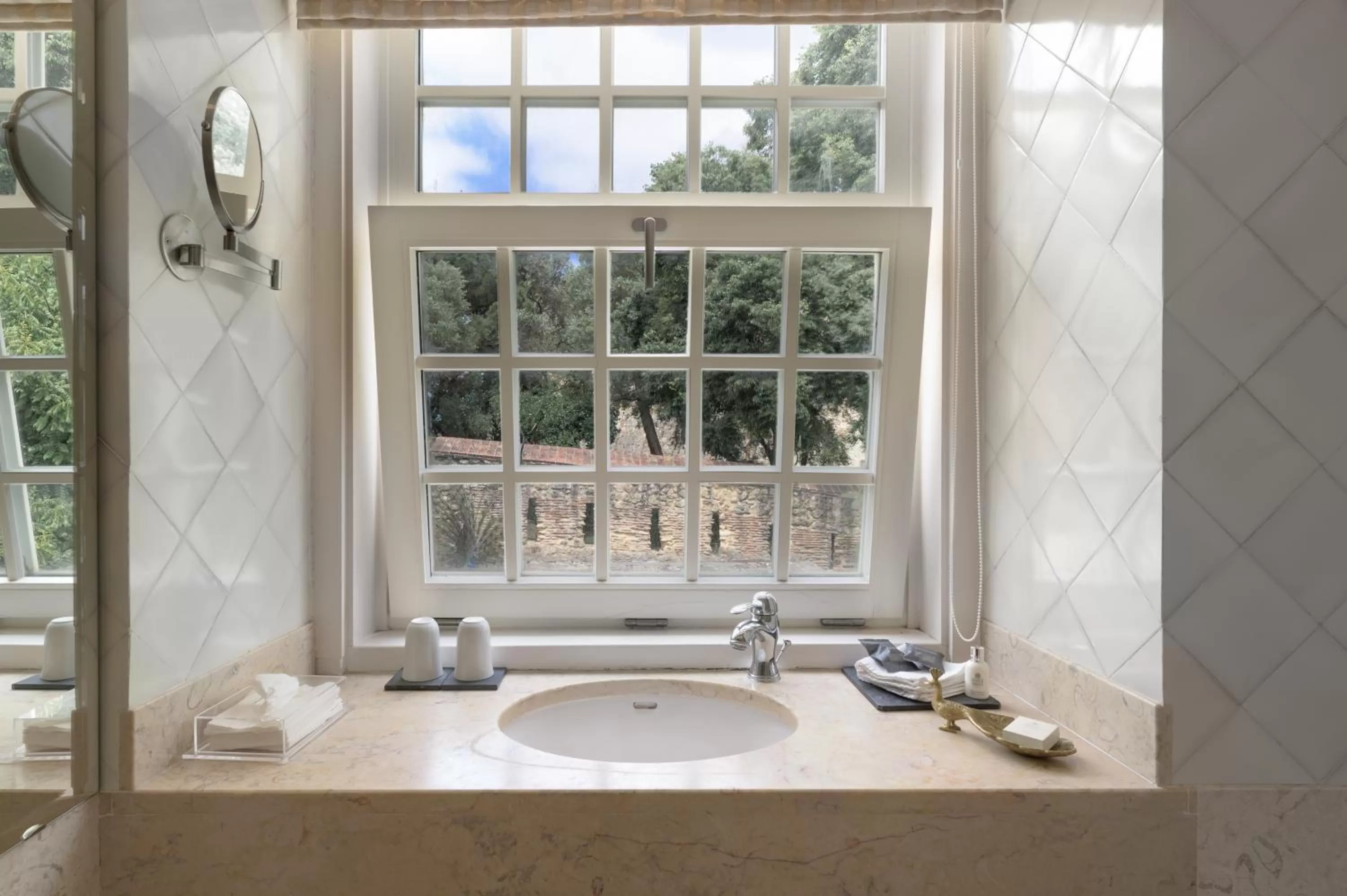 Bathroom in Solar do Castelo - Lisbon Heritage Collection - Alfama