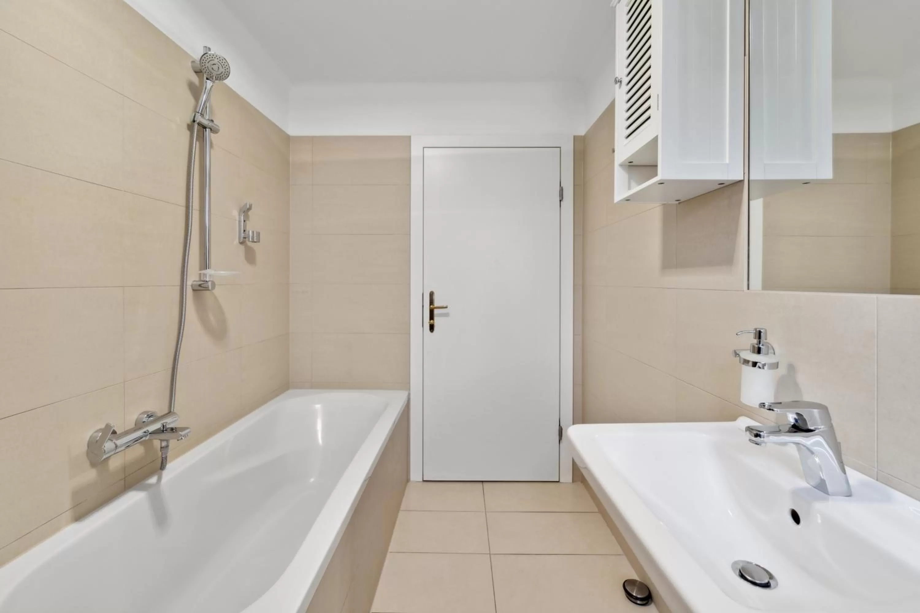 Bathroom in Florian's apartments in Mariahilf Vienna