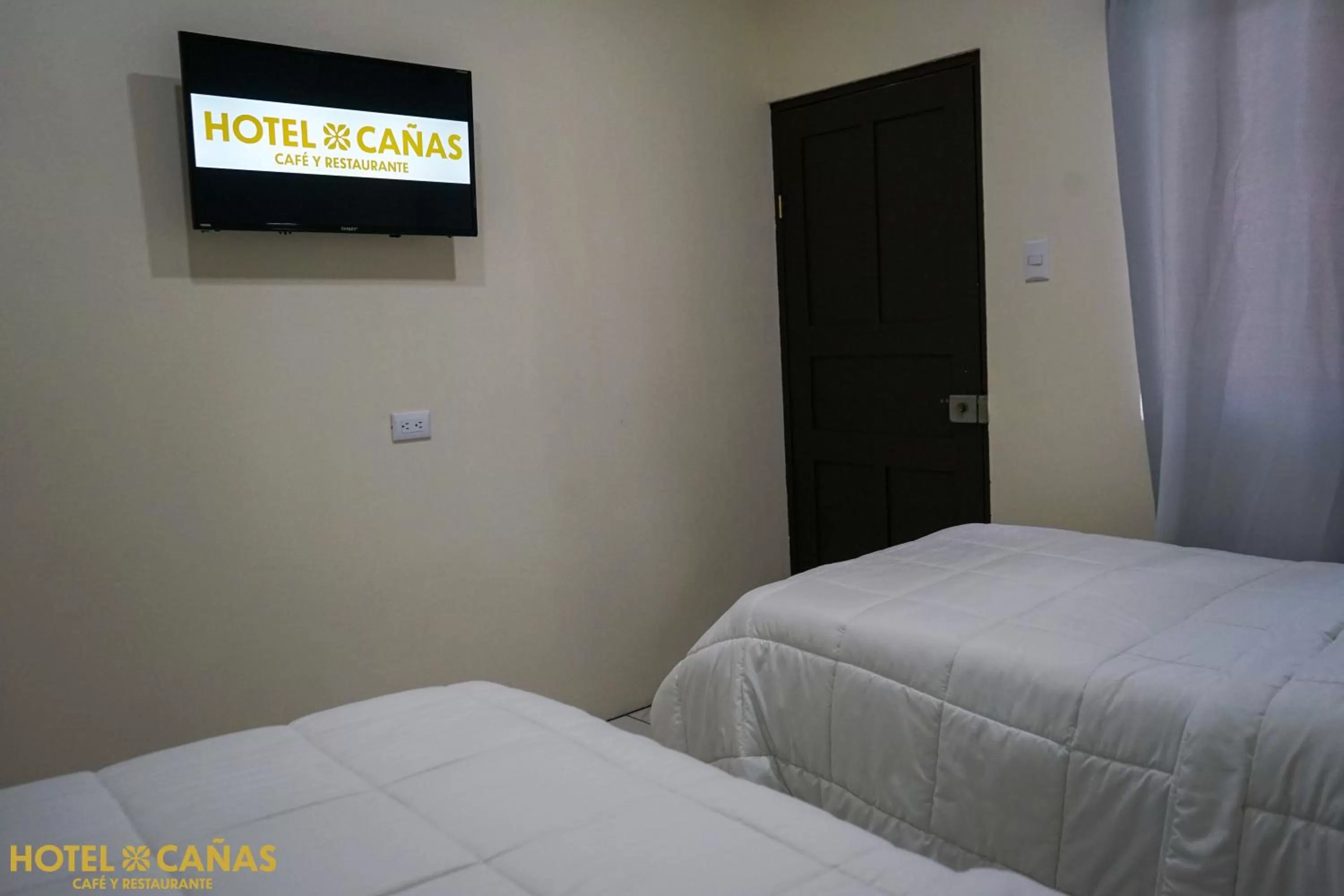 Restaurant/places to eat in Hotel Cañas